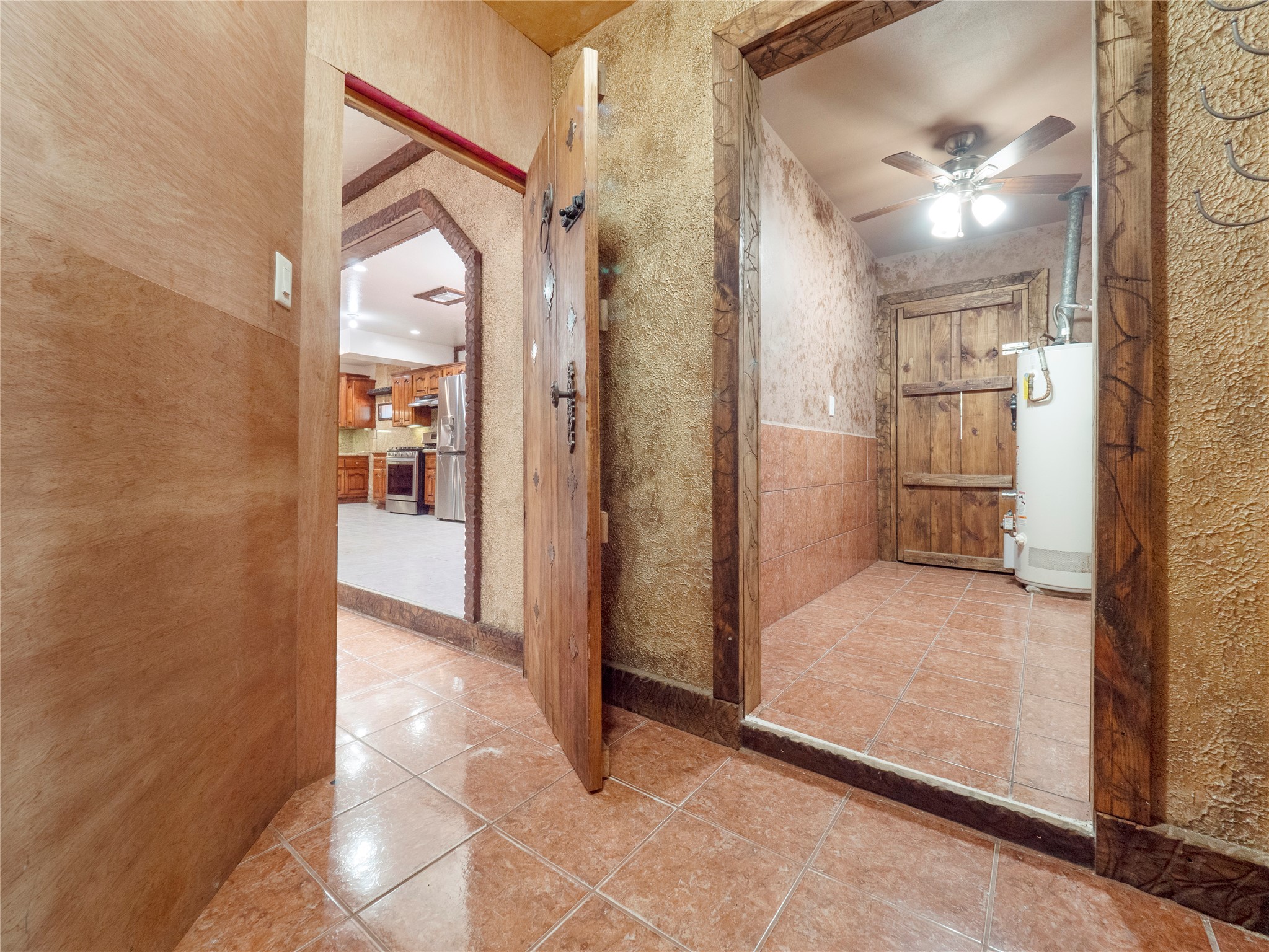 9607 Carousel Lane Property Photo 12