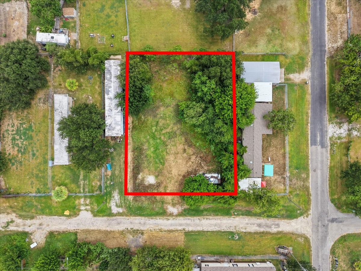 1047 10th Street Property Photo 1