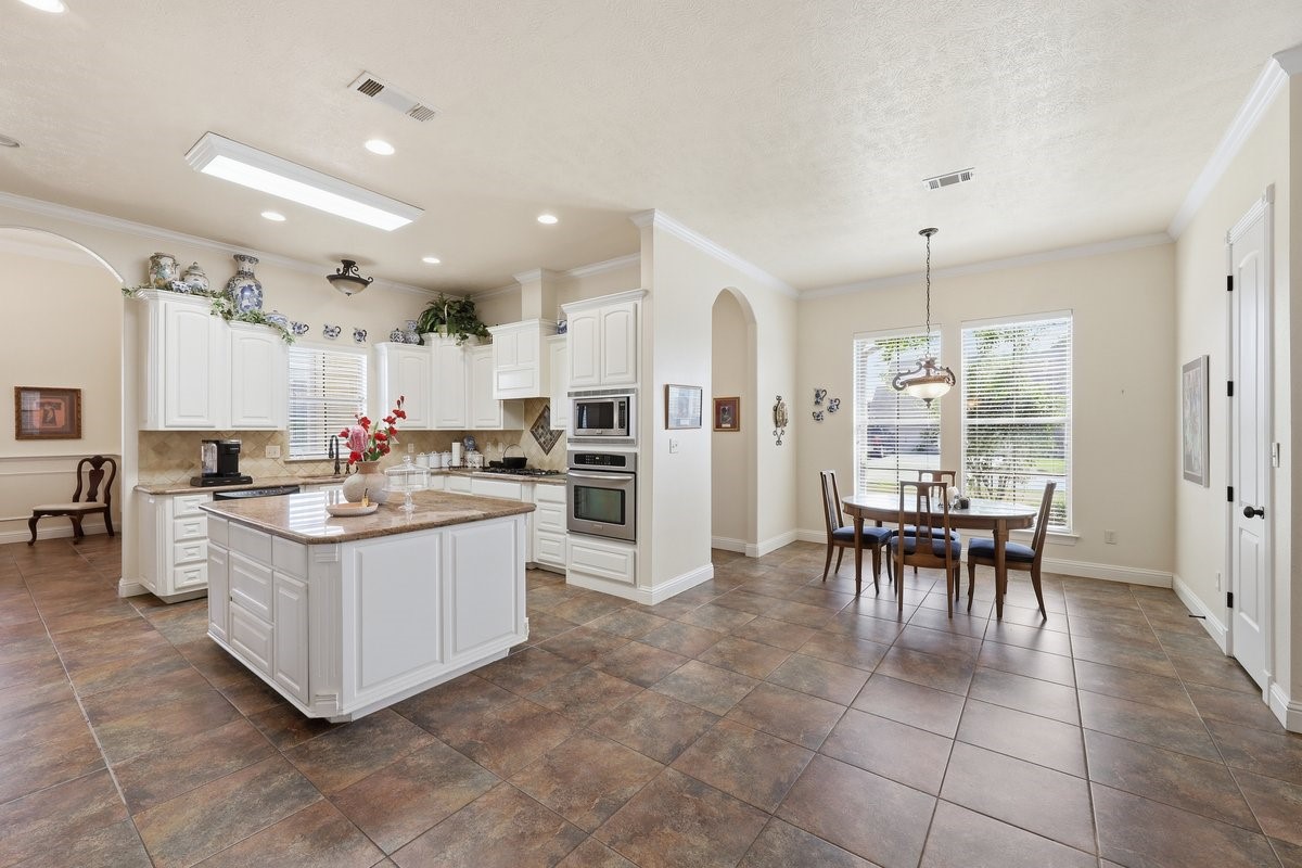 420 River Birch Drive Property Photo 13