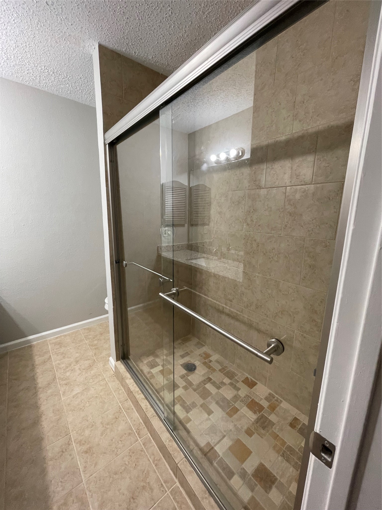 15627 Weldon Drive Property Photo 28