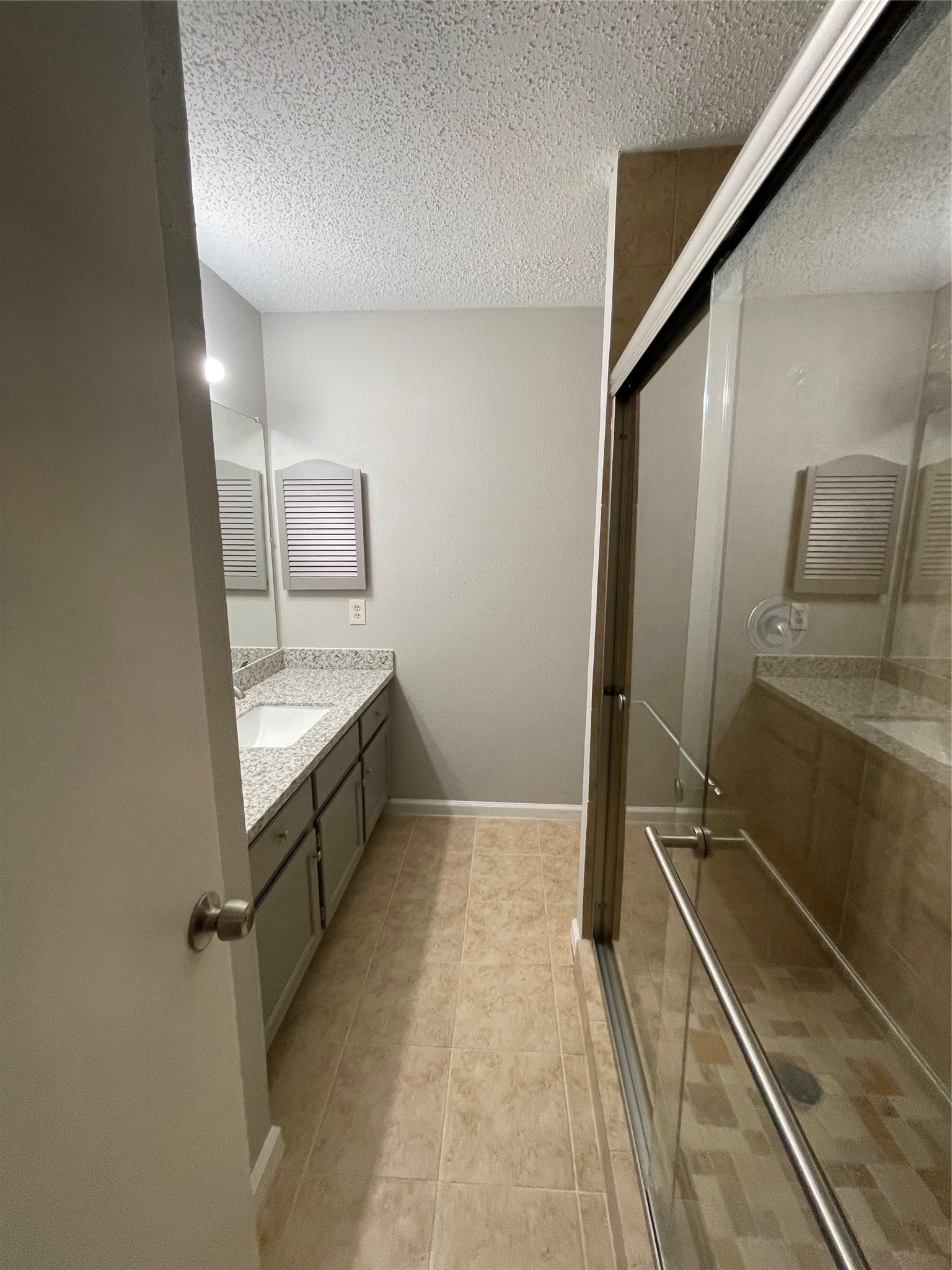 15627 Weldon Drive Property Photo 29