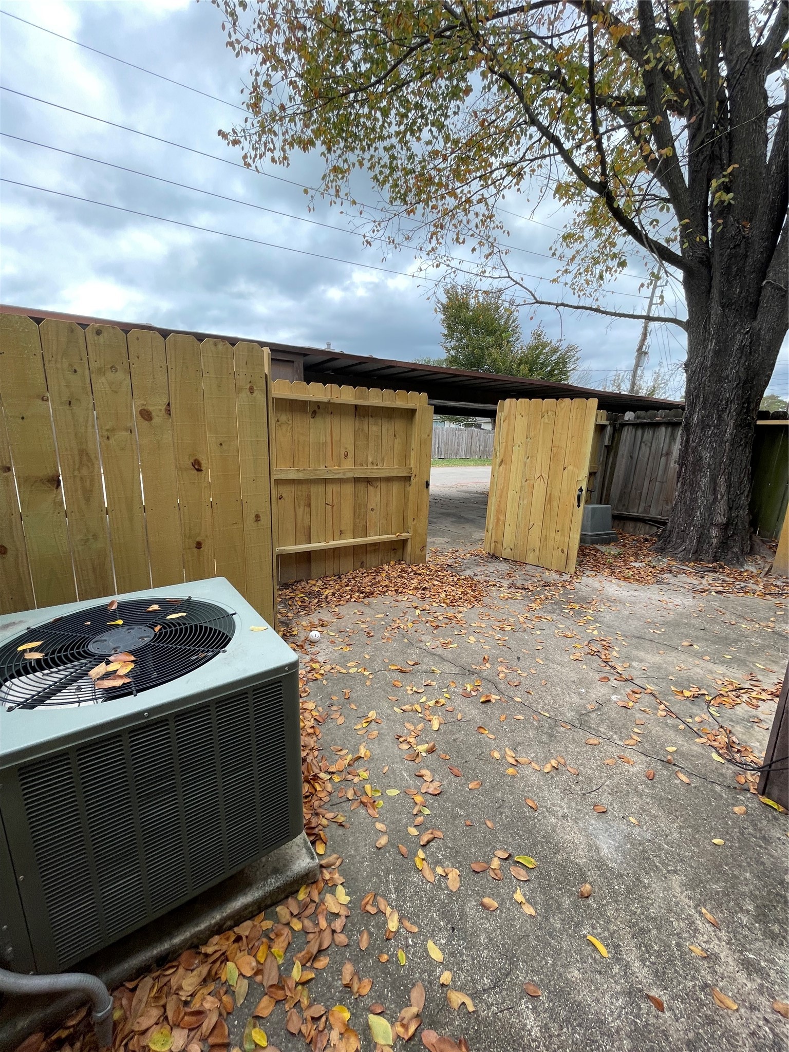 15627 Weldon Drive Property Photo 40