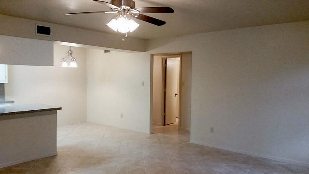 240 N Forest Drive Property Photo 10