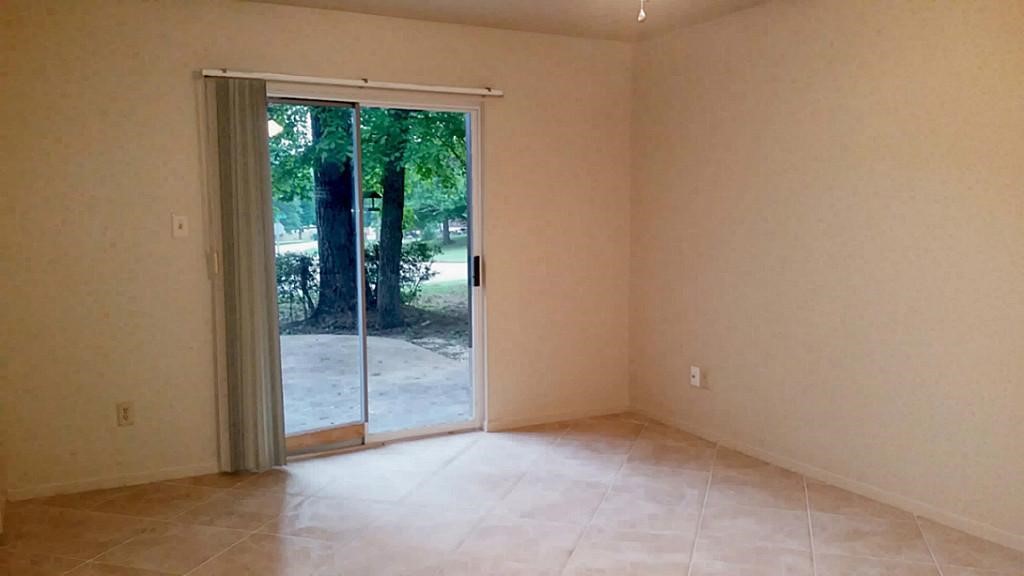 240 N Forest Drive Property Photo 24