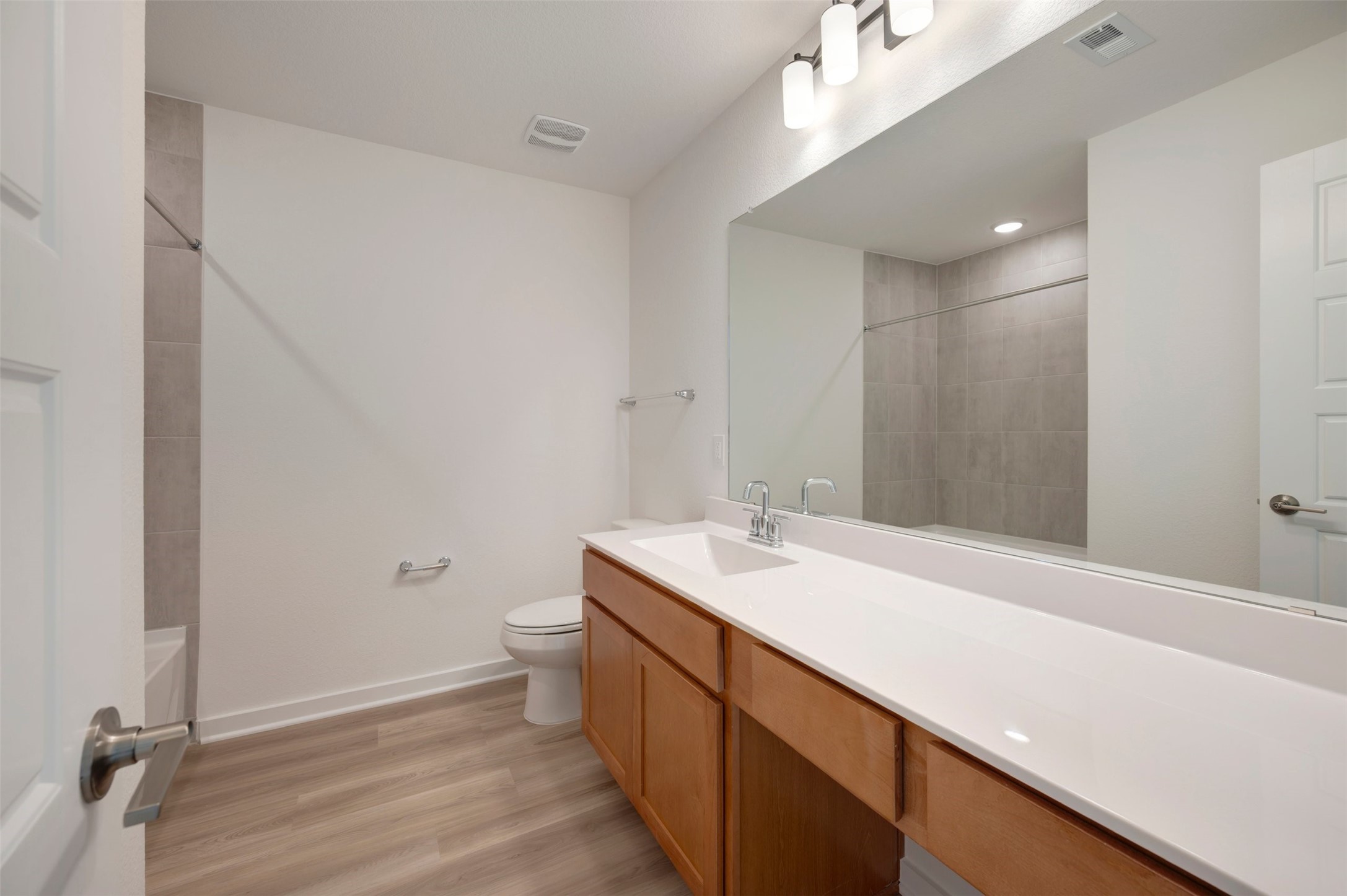 3403 Angus Farm Drive Property Photo 13