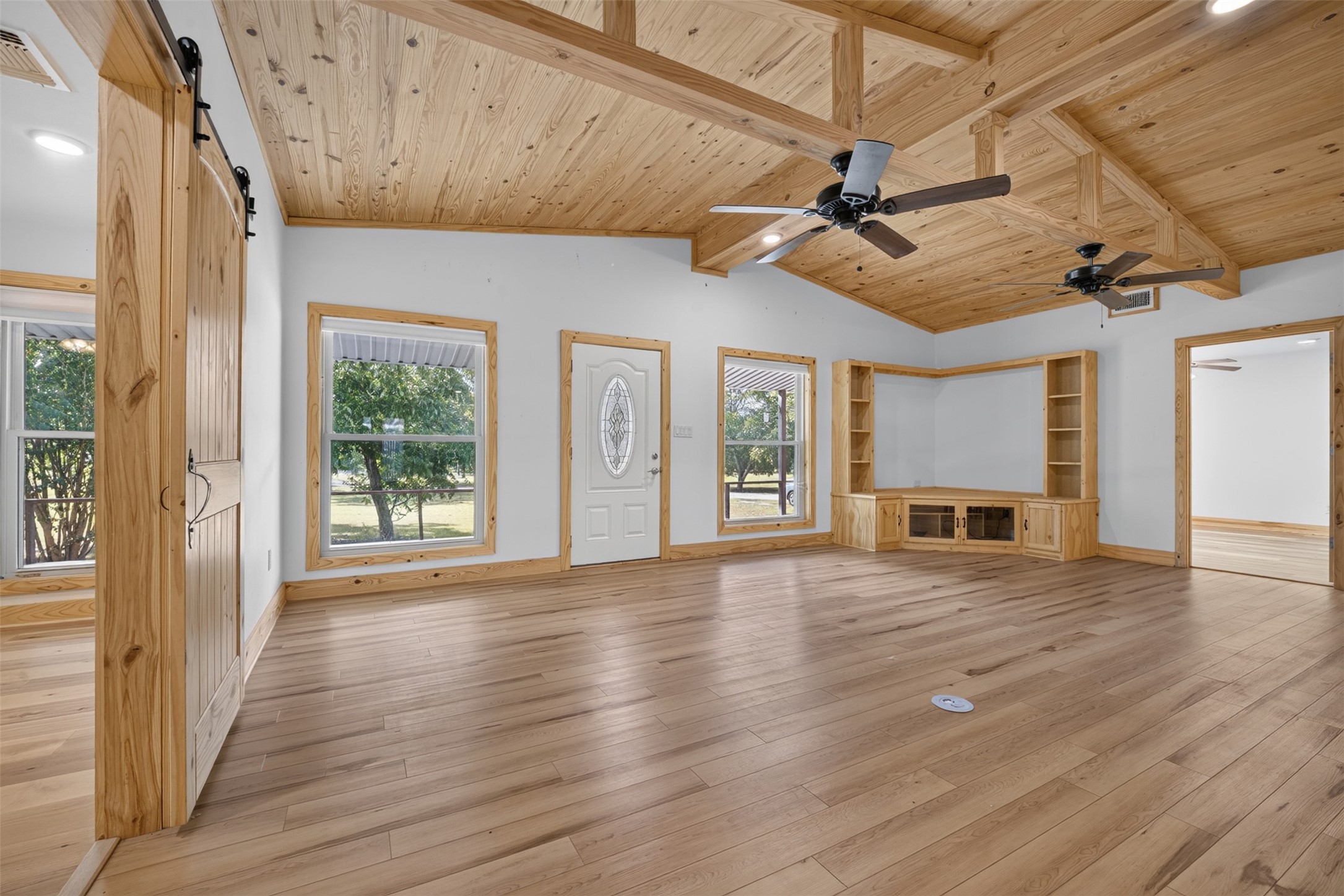 3961 Clay Creek Road Property Photo 6