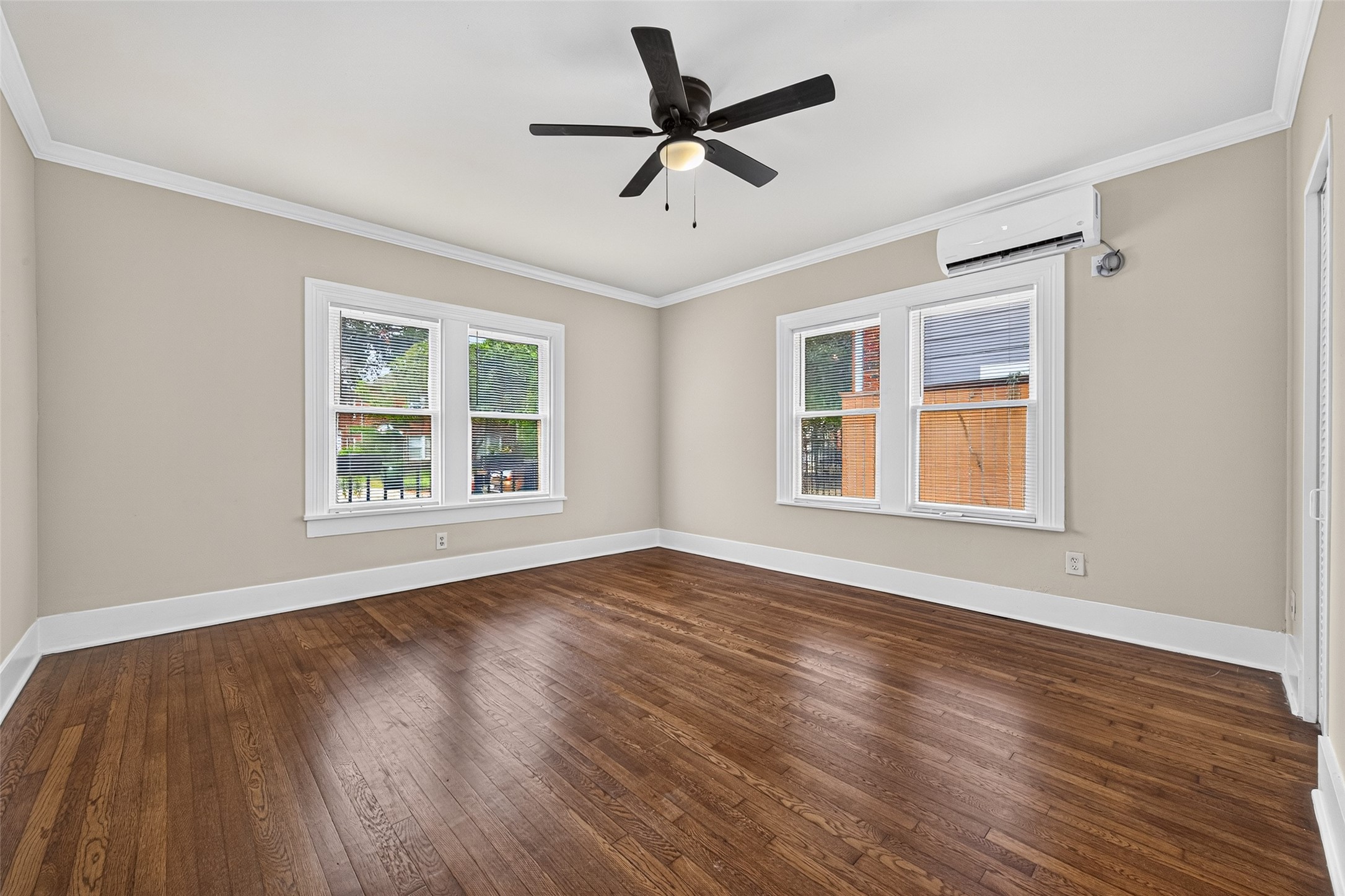 1927 Hawthorne Street Property Photo 22