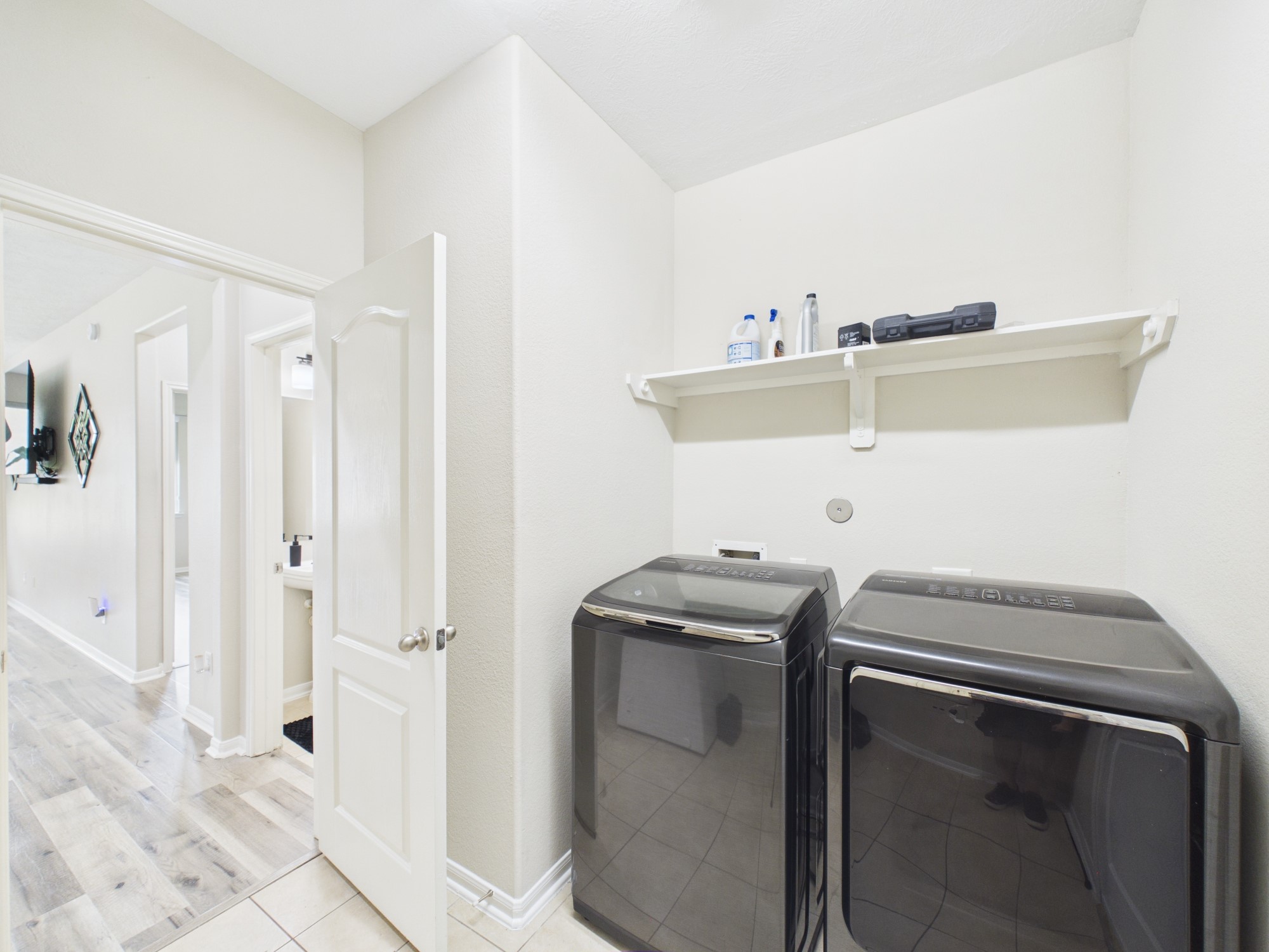 9426 Russeff Field Lane Property Photo 18