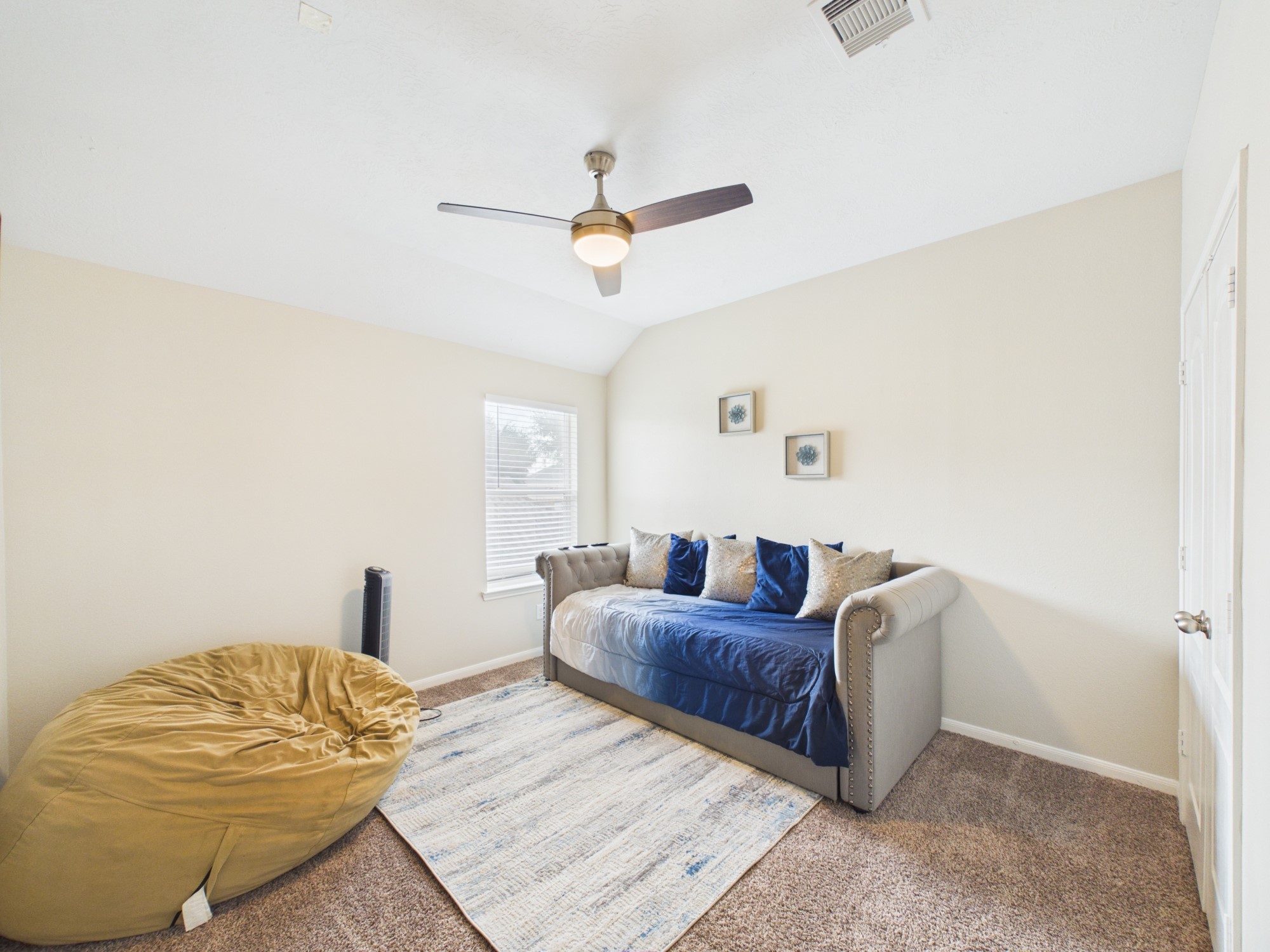 9426 Russeff Field Lane Property Photo 40