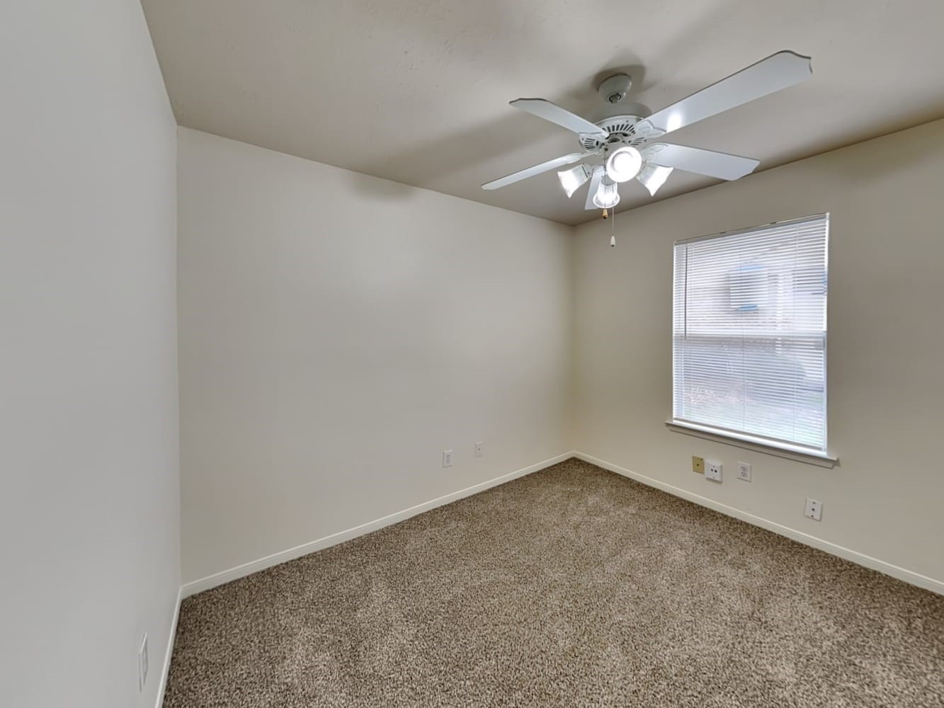15911 Imperial Forest Lane Property Photo 3