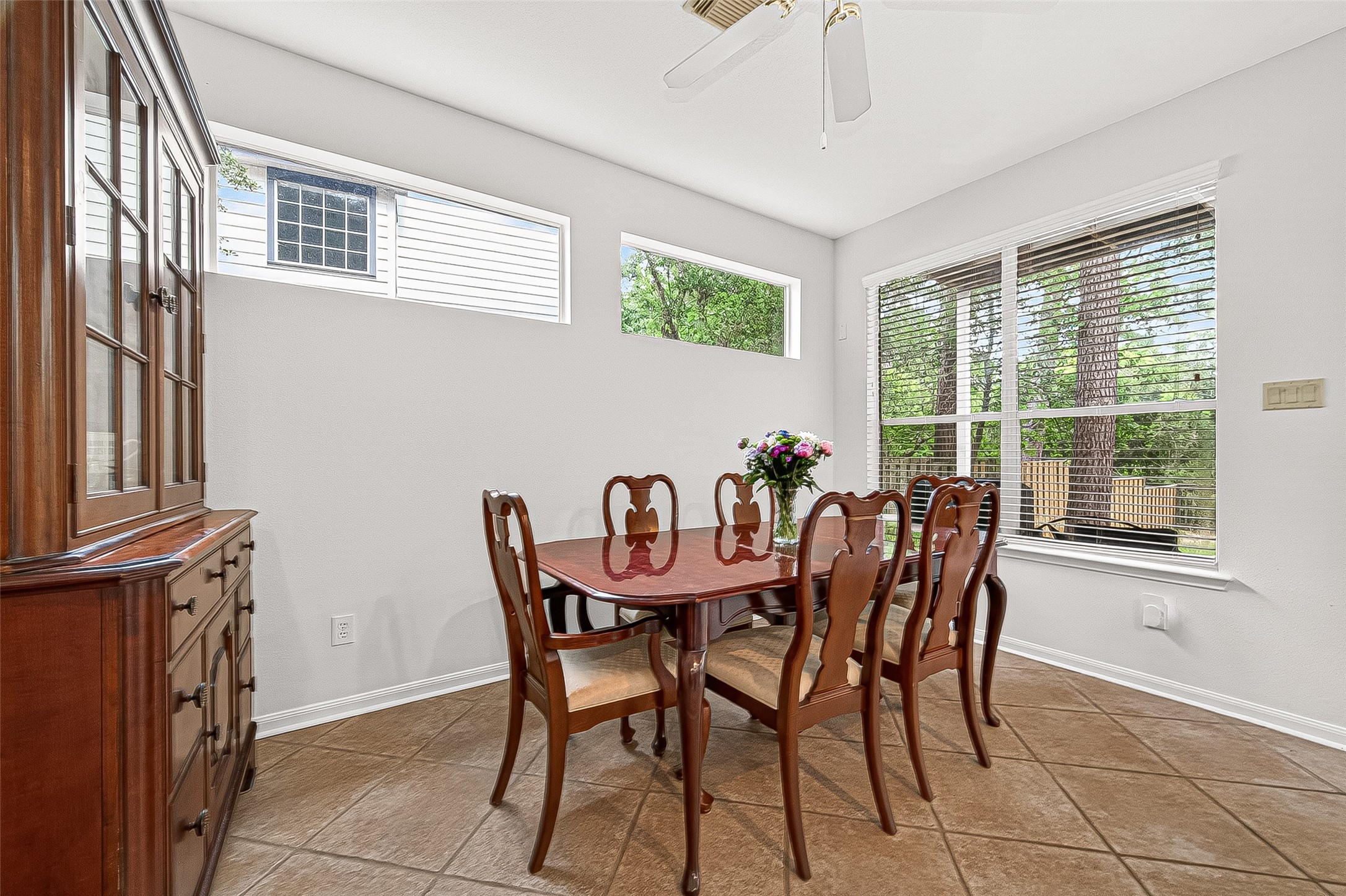 22 Winter Wheat Place Property Photo 11