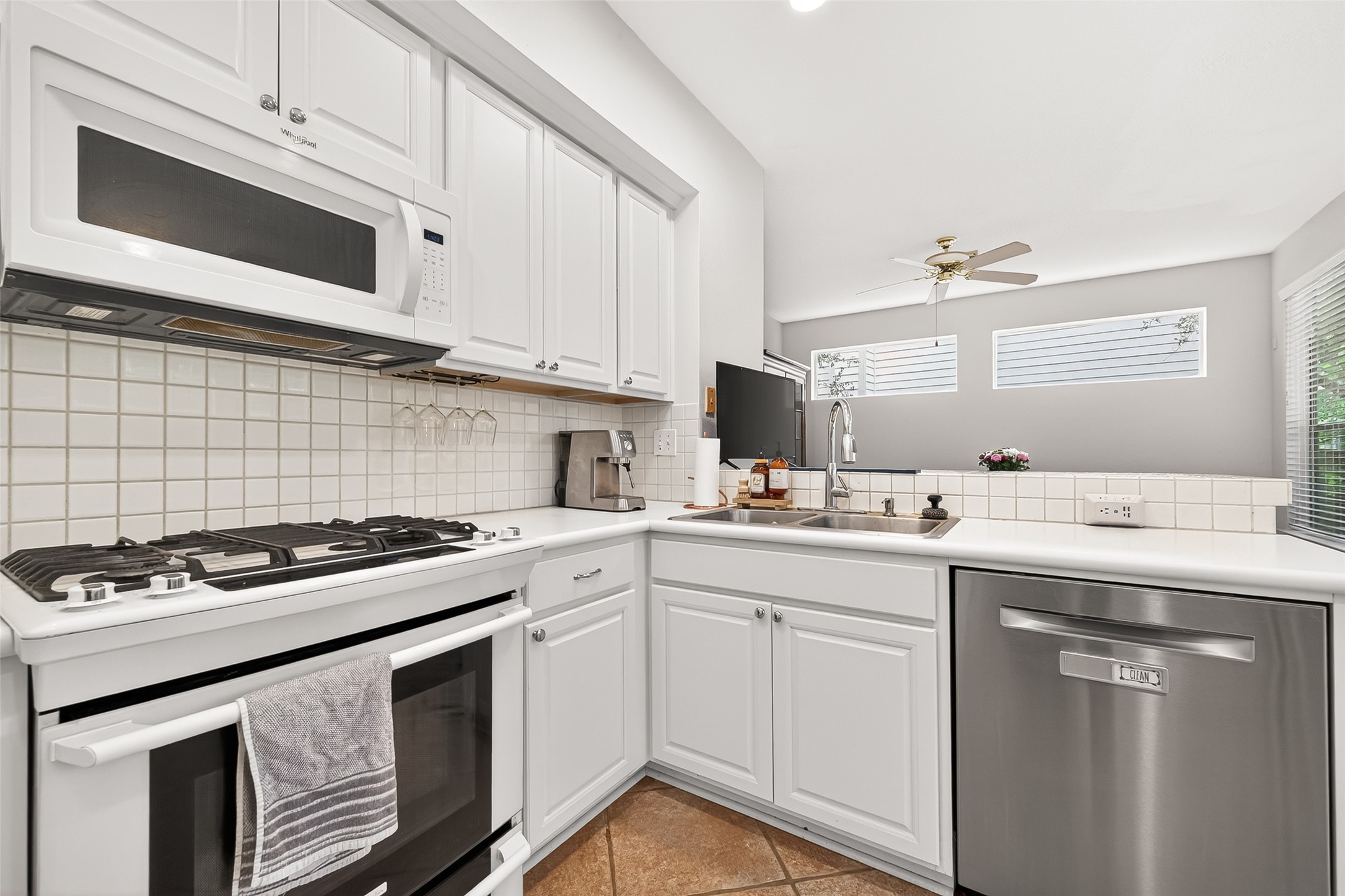 22 Winter Wheat Place Property Photo 14