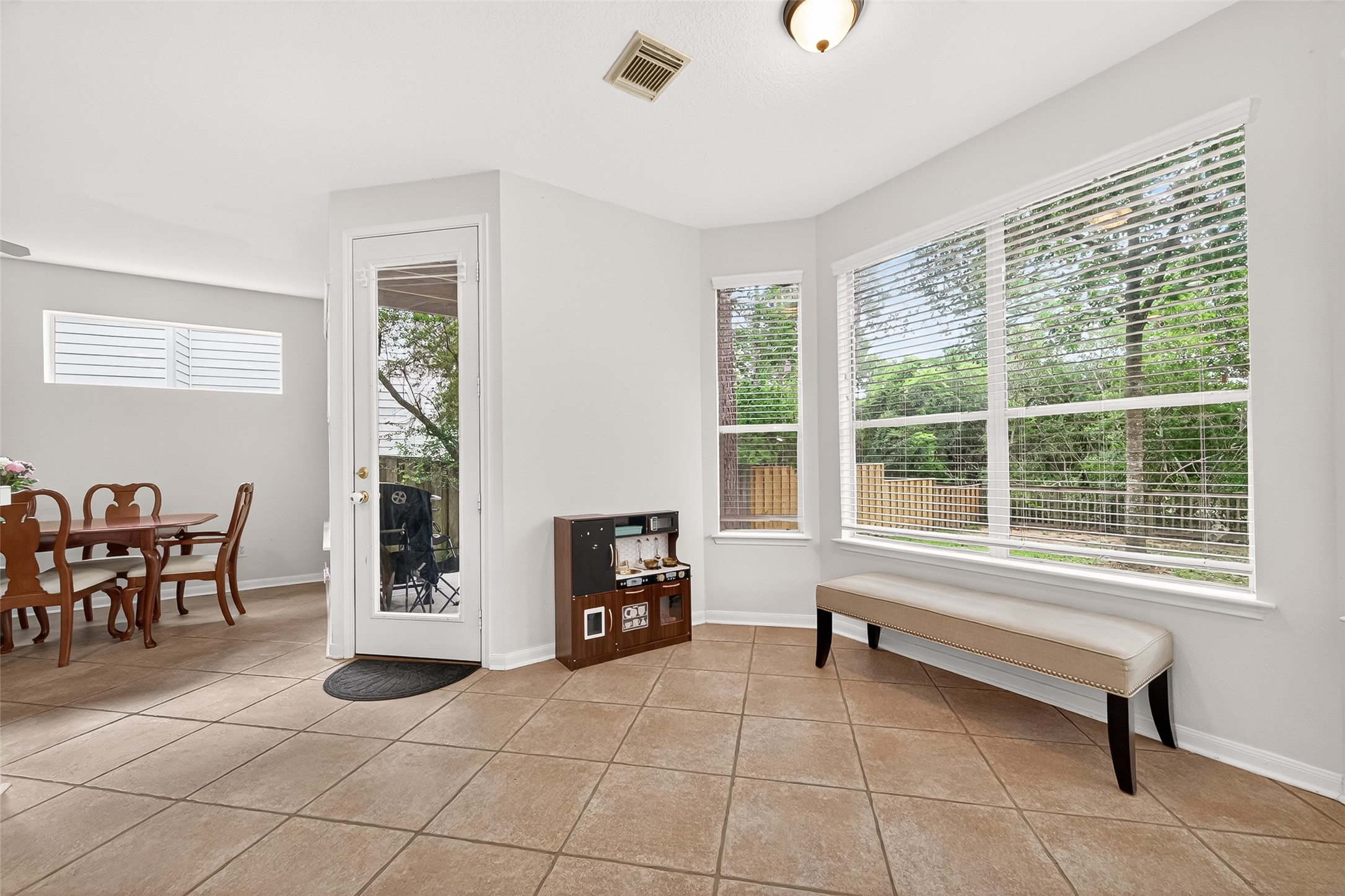 22 Winter Wheat Place Property Photo 18