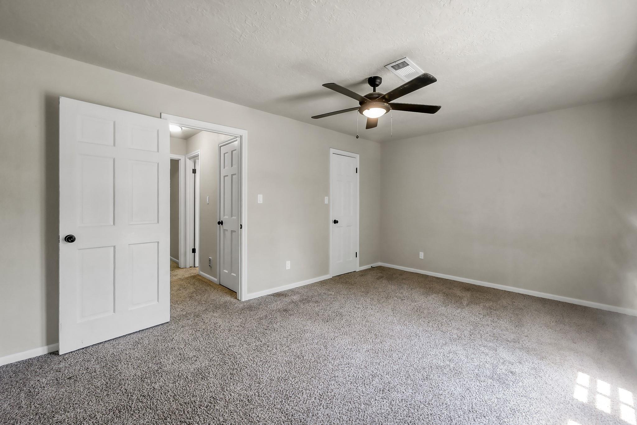 88 April Wind Drive S Property Photo 34