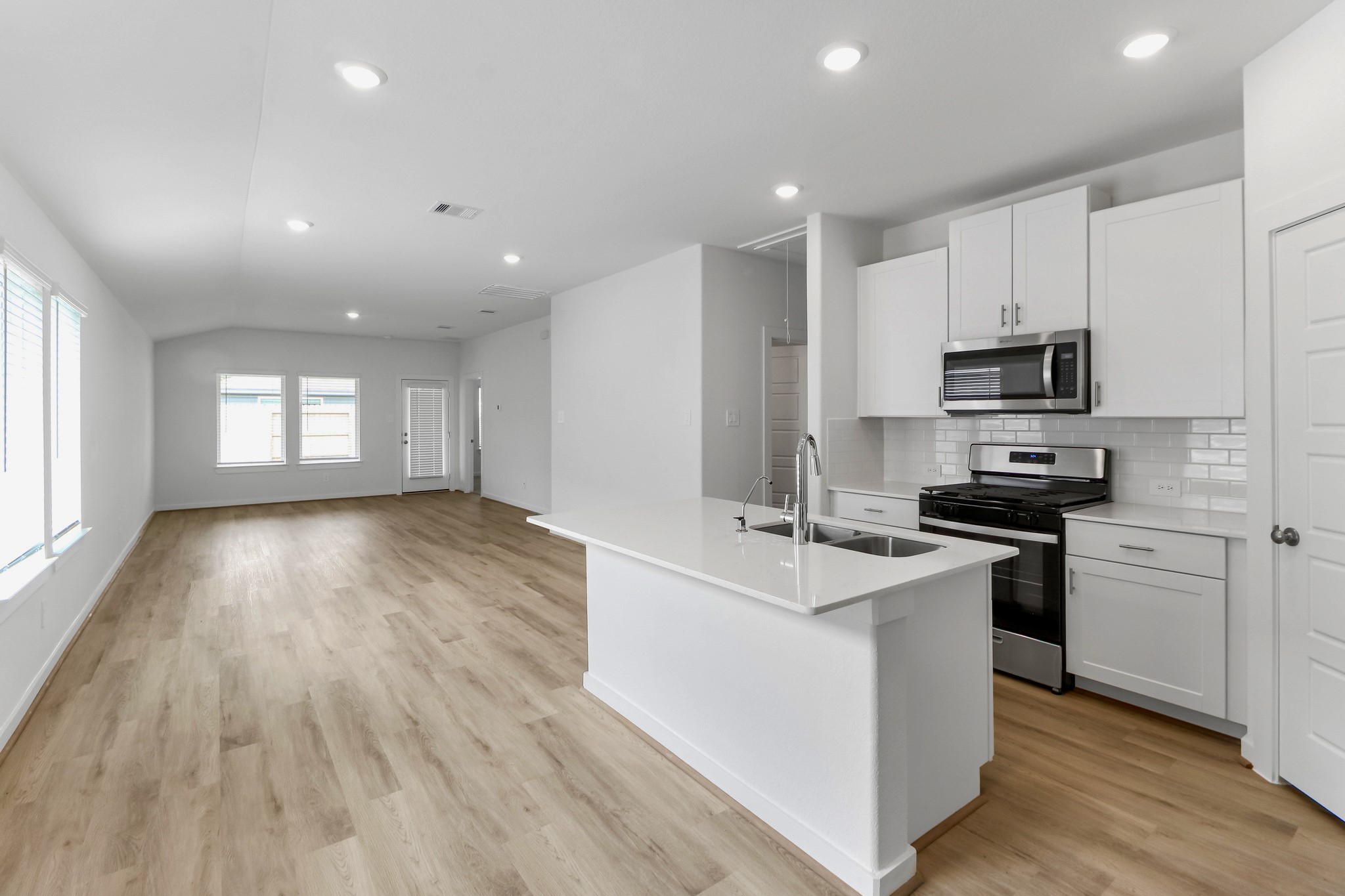 2519 Paloverde Canyon Court Property Photo 3
