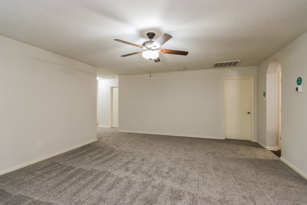 4422 Cannongate Drive Property Photo 3