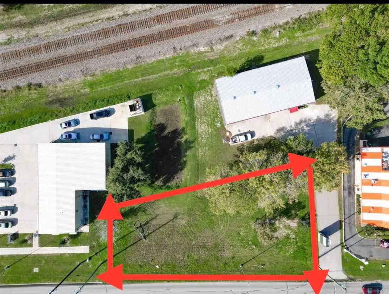 2422-2436 S Main Street Property Photo 2