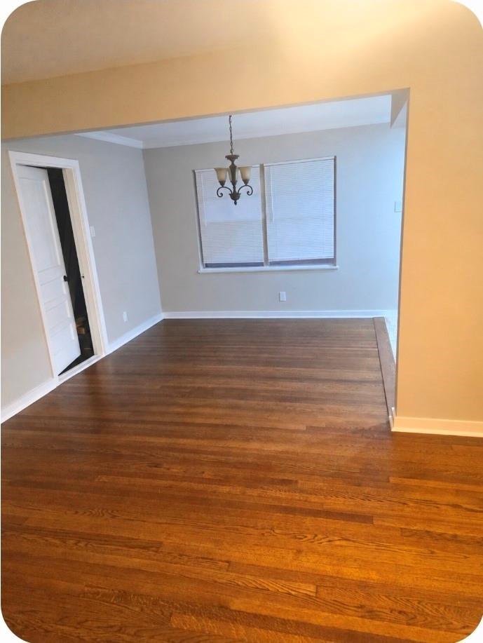 5859 Thrush Street Property Photo 6