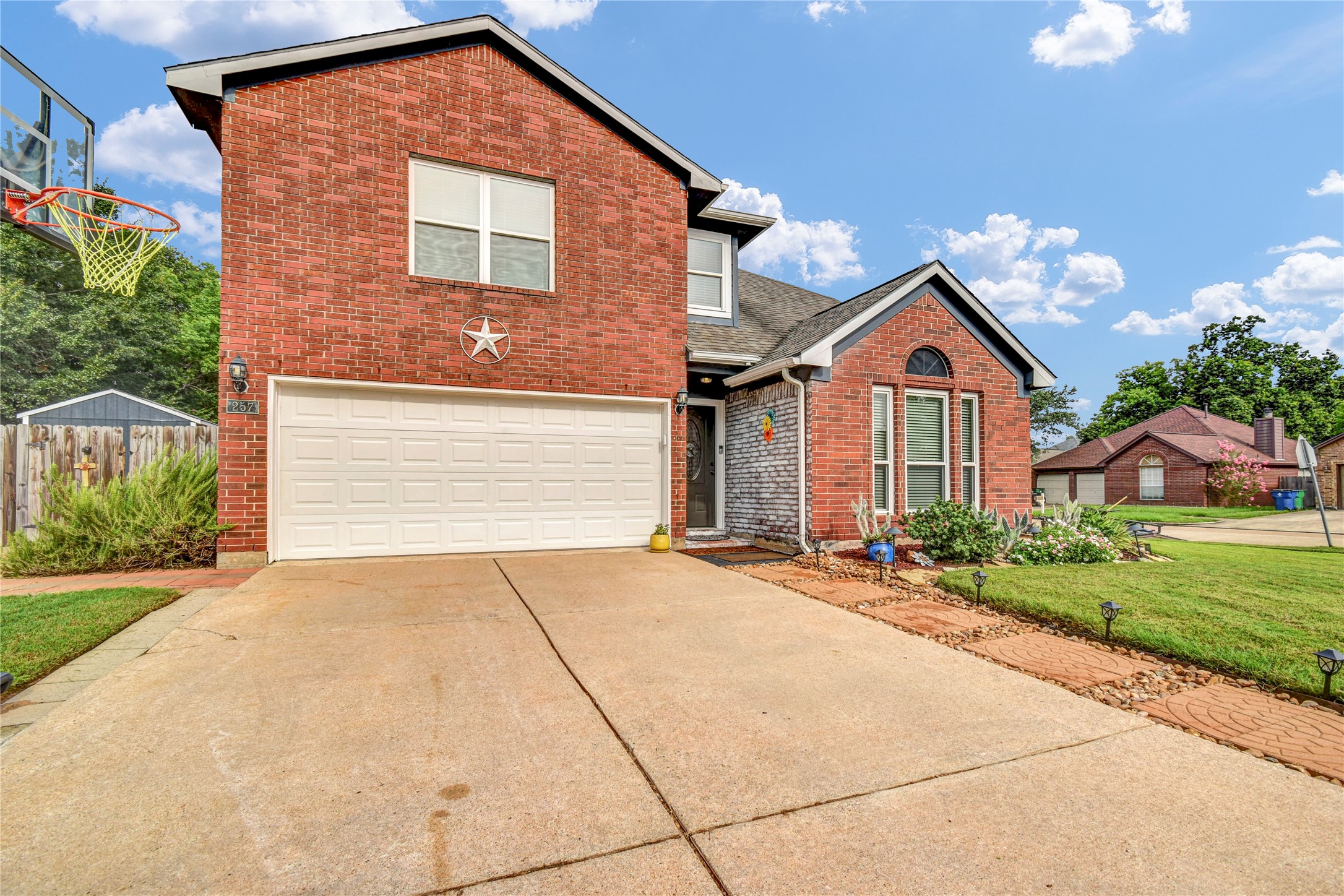 257 N Ranch House Road Property Photo 2