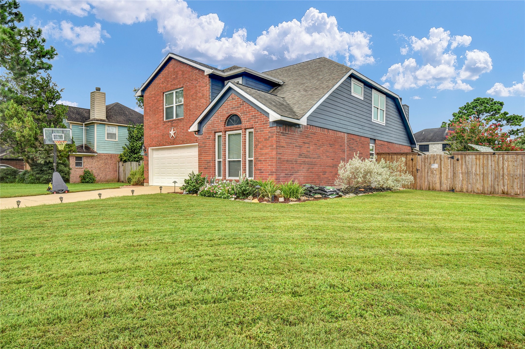 257 N Ranch House Road Property Photo 3