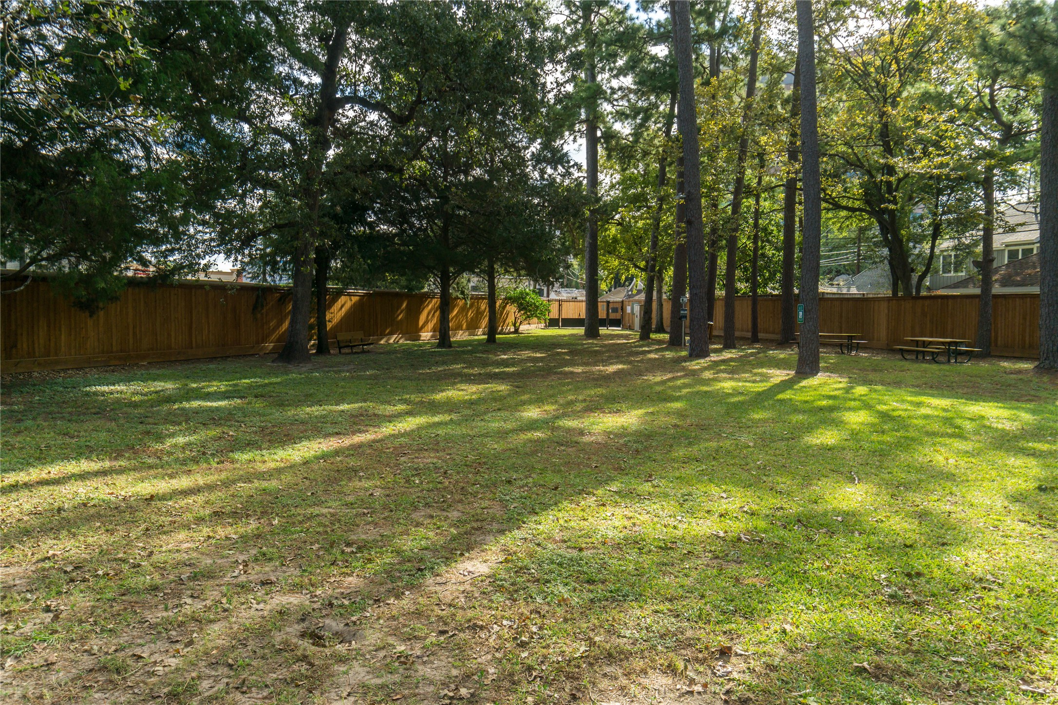 726 Thistlewood Drive Property Photo 35