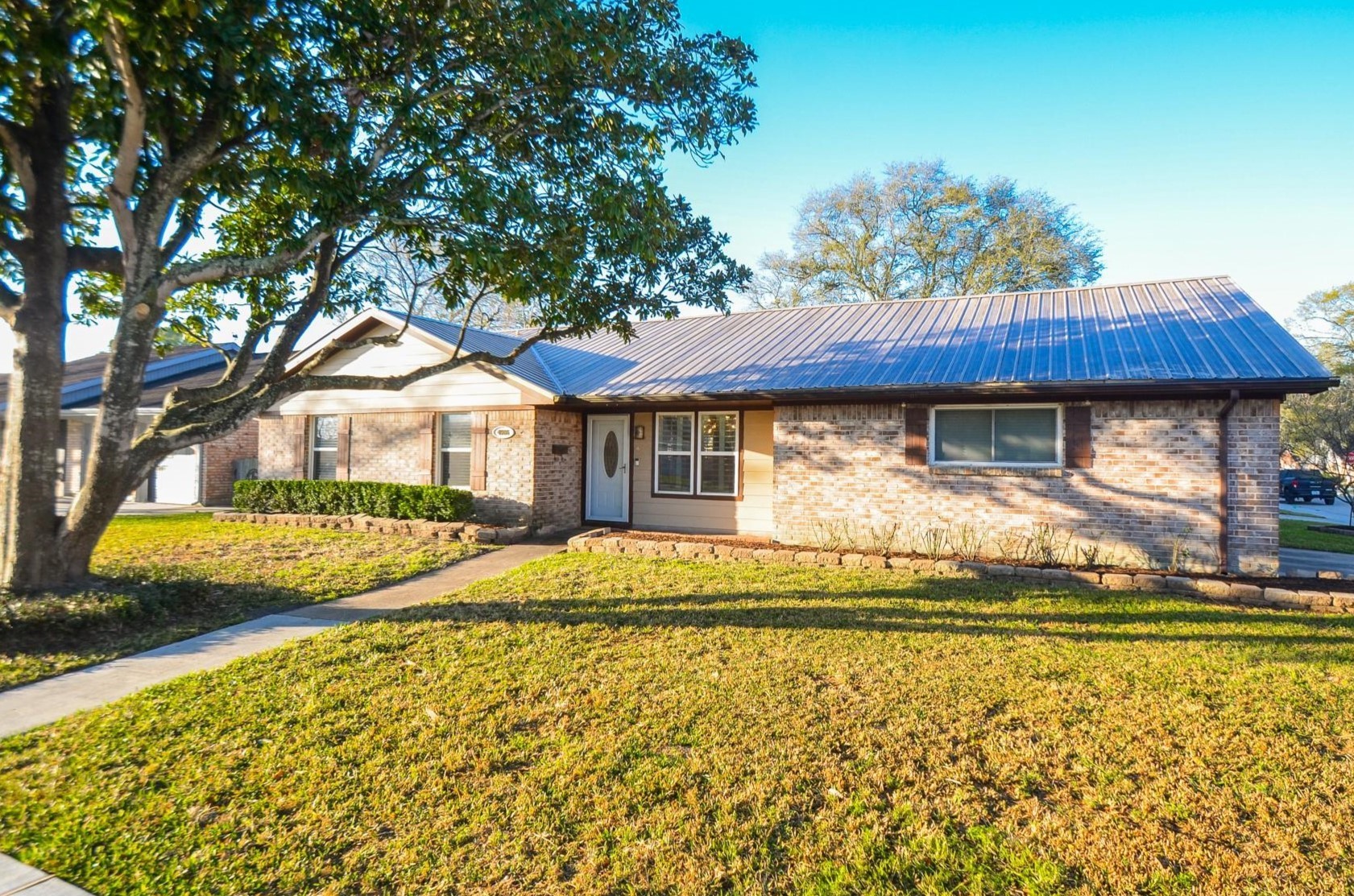 4906 W Plum Street Property Photo