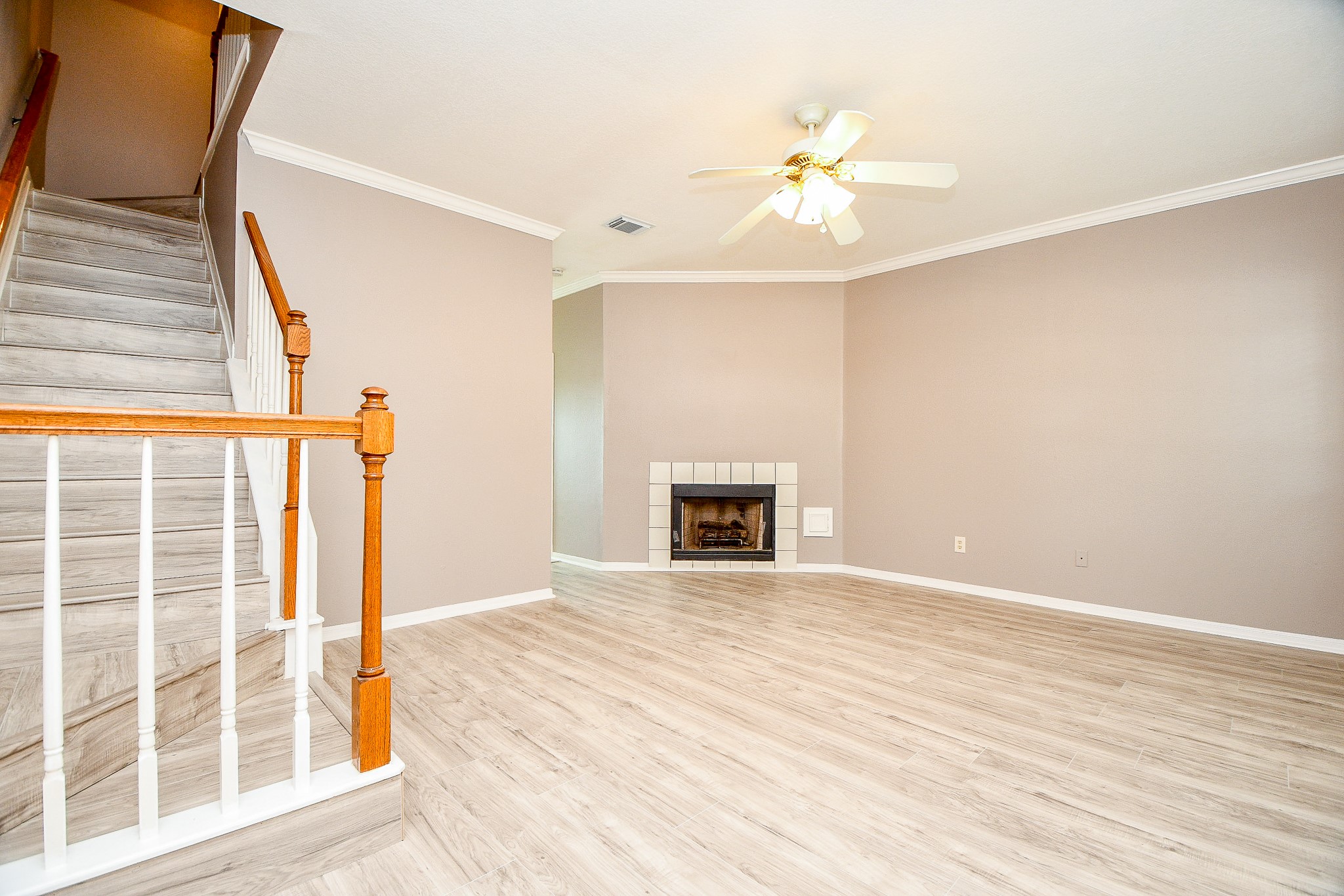 2930 Grants Lake Boulevard 407 Property Photo 4