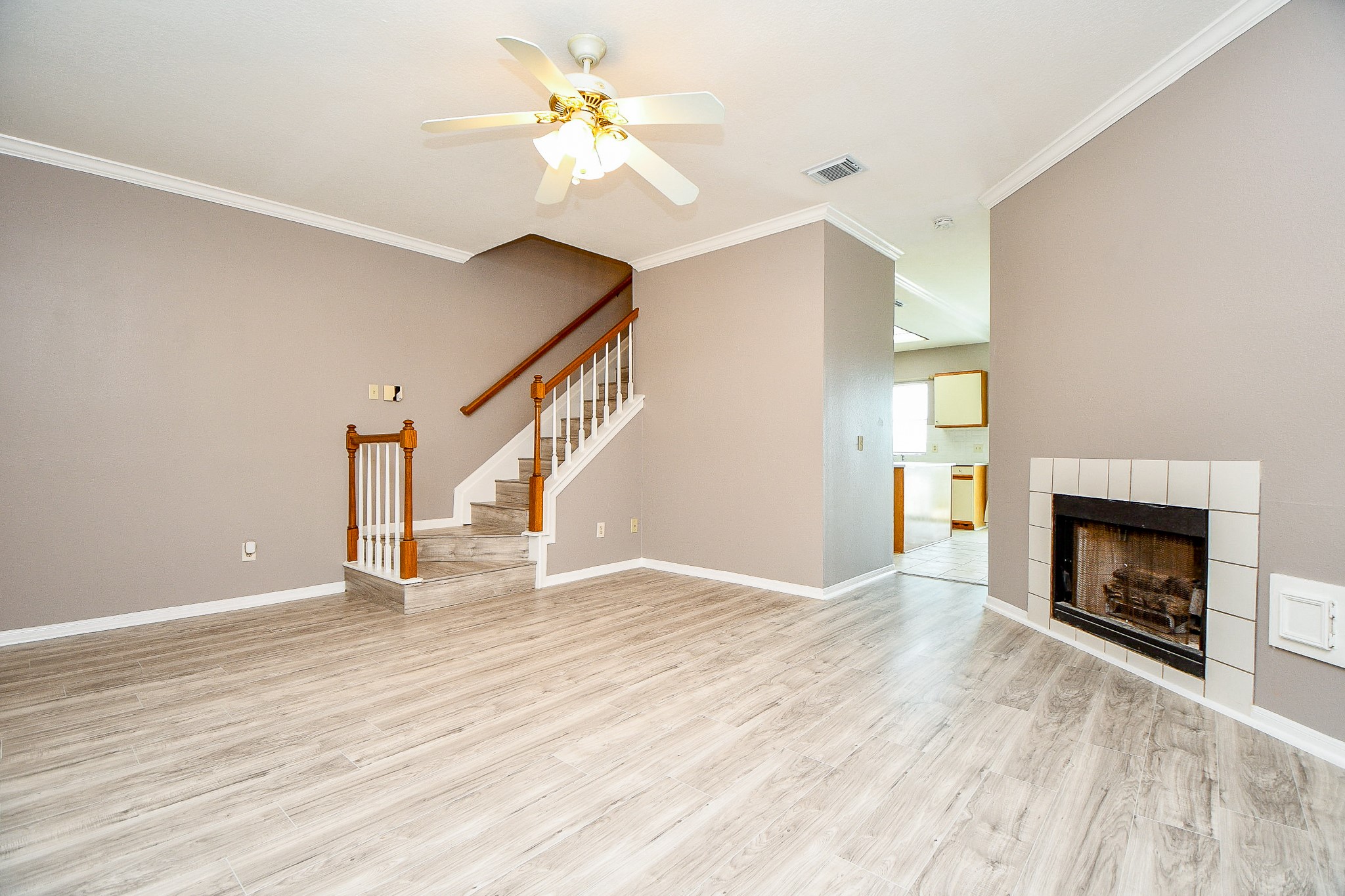 2930 Grants Lake Boulevard 407 Property Photo 5