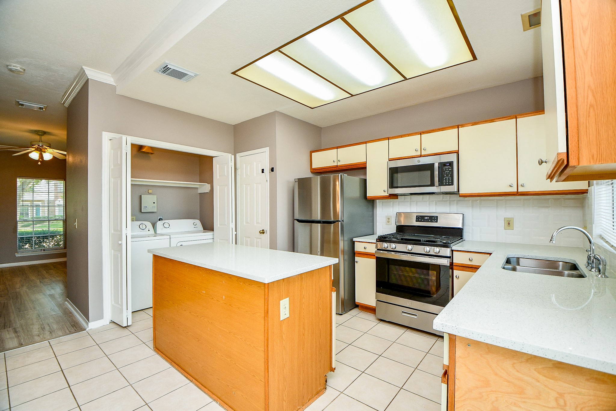 2930 Grants Lake Boulevard 407 Property Photo 7