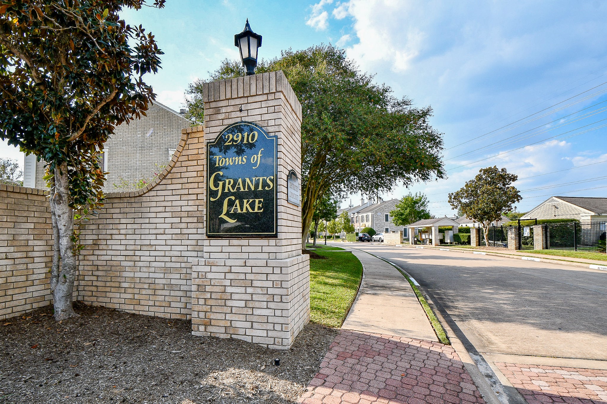 2930 Grants Lake Boulevard 407 Property Photo 20