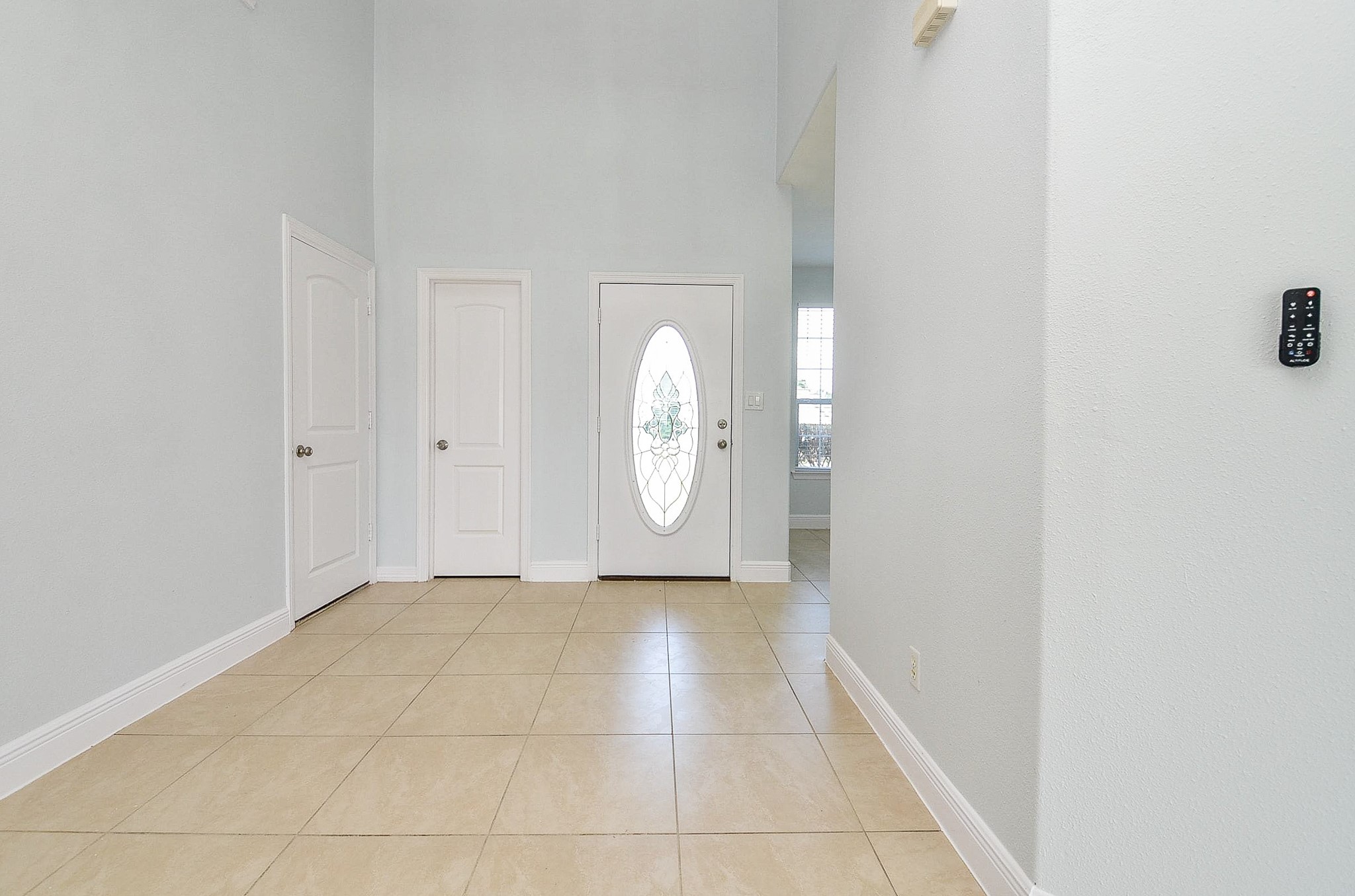 12324 Green Ridge Drive Property Photo 7