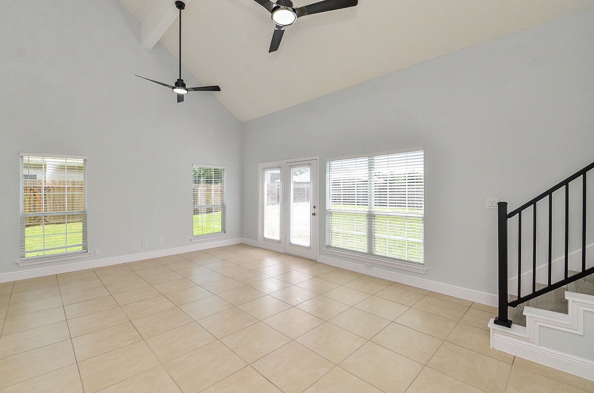 12324 Green Ridge Drive Property Photo 17