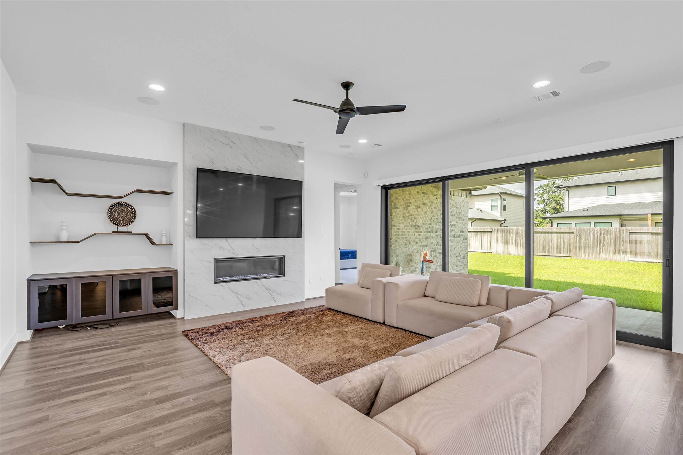 2523 Quickstep Court Property Photo 2