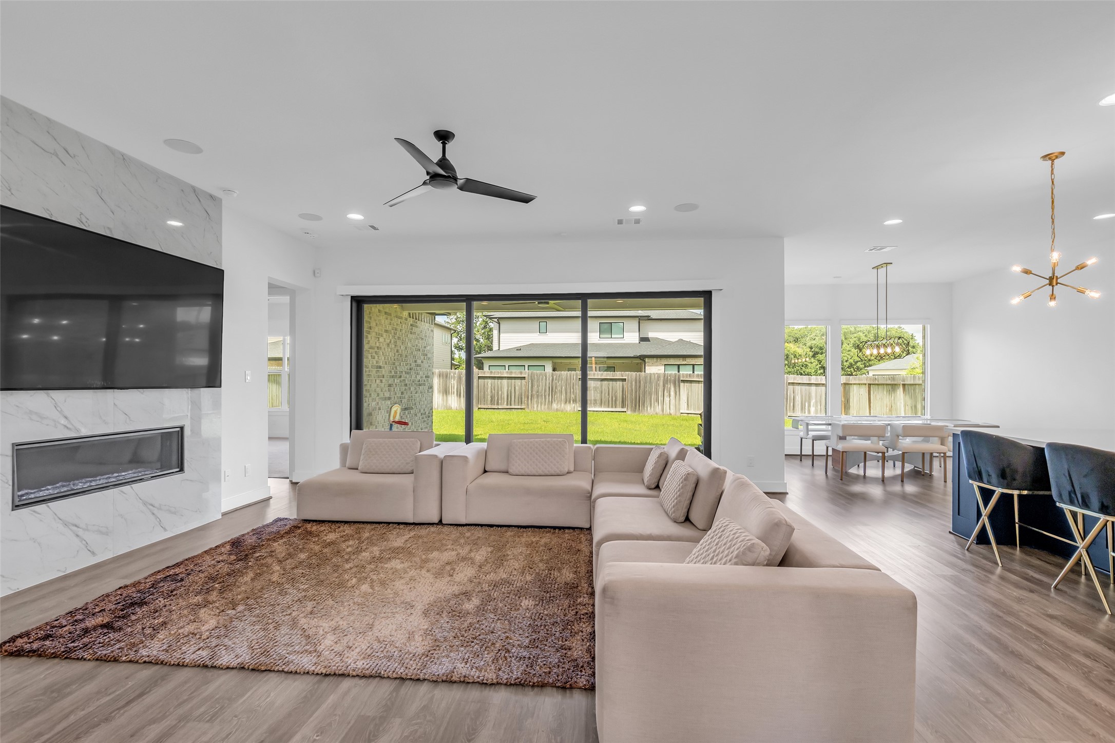 2523 Quickstep Court Property Photo 3