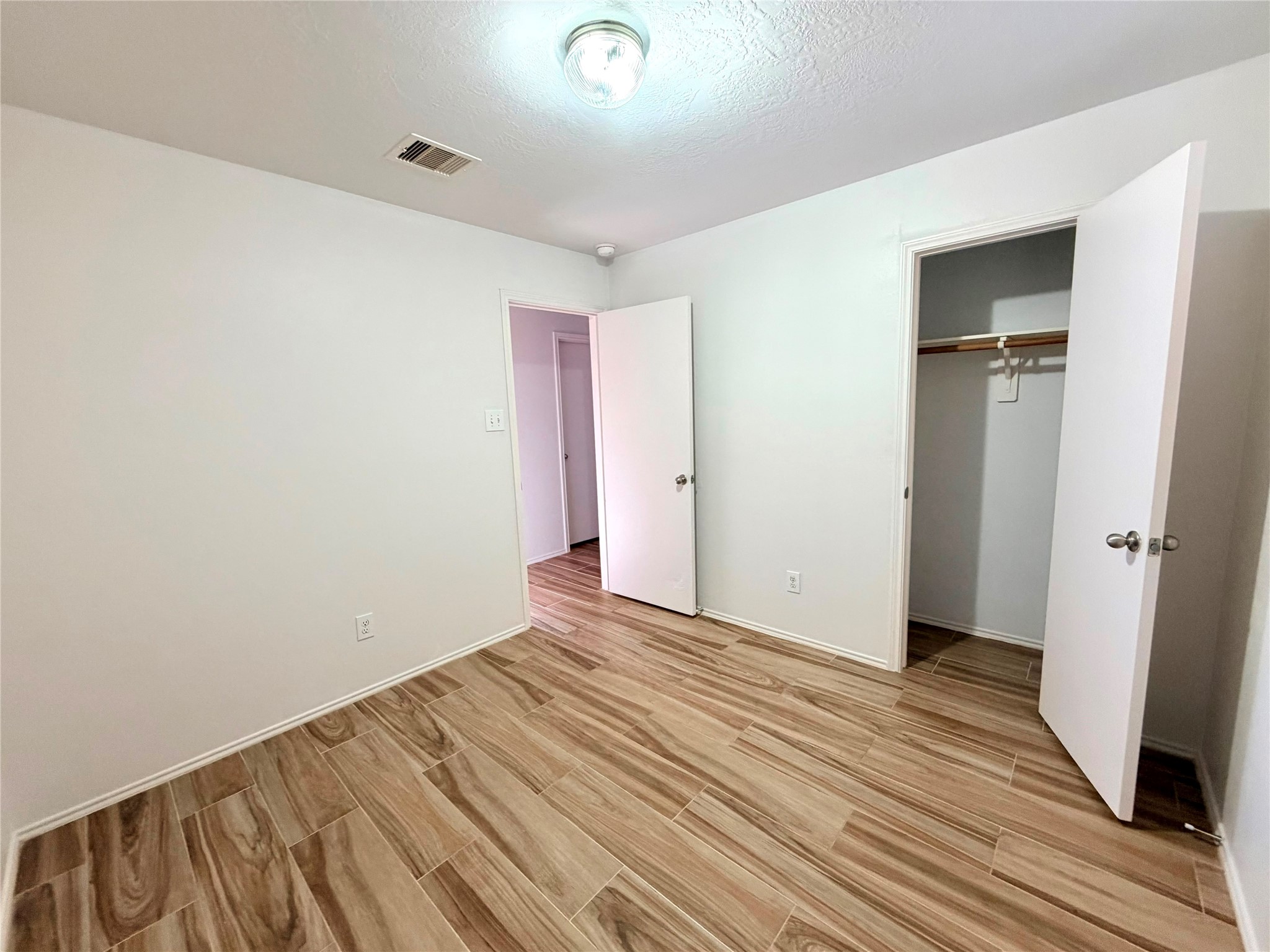 14111 Fox Creek Park Drive Property Photo 7