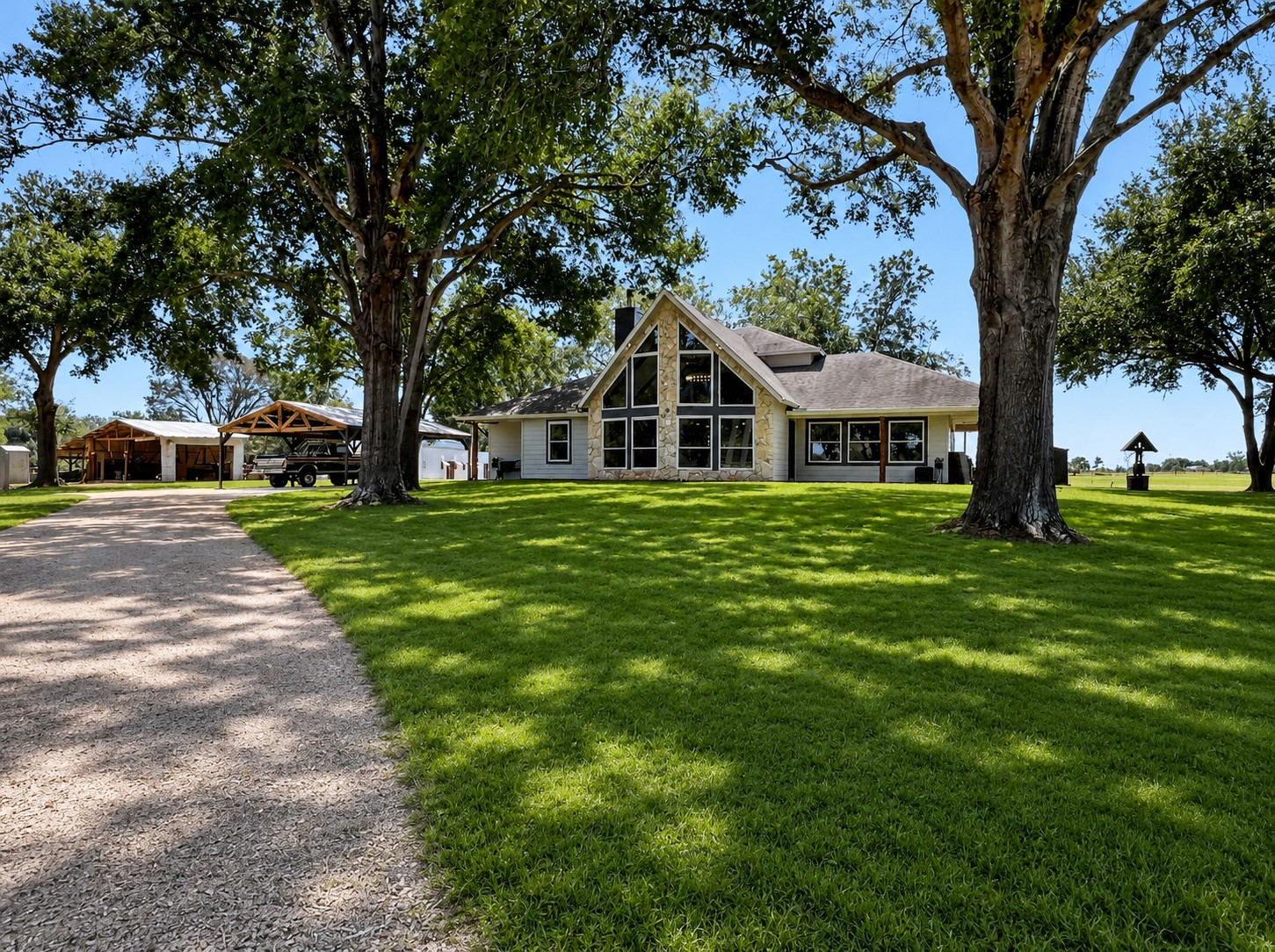 19023 Frey Road Property Photo 1