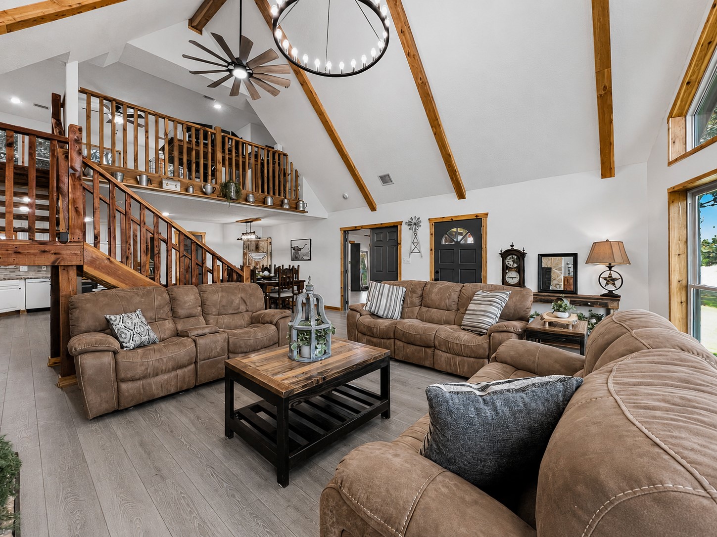 19023 Frey Road Property Photo 15