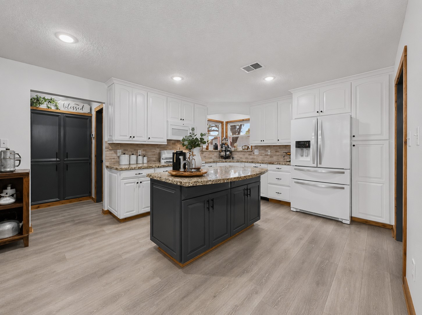 19023 Frey Road Property Photo 20