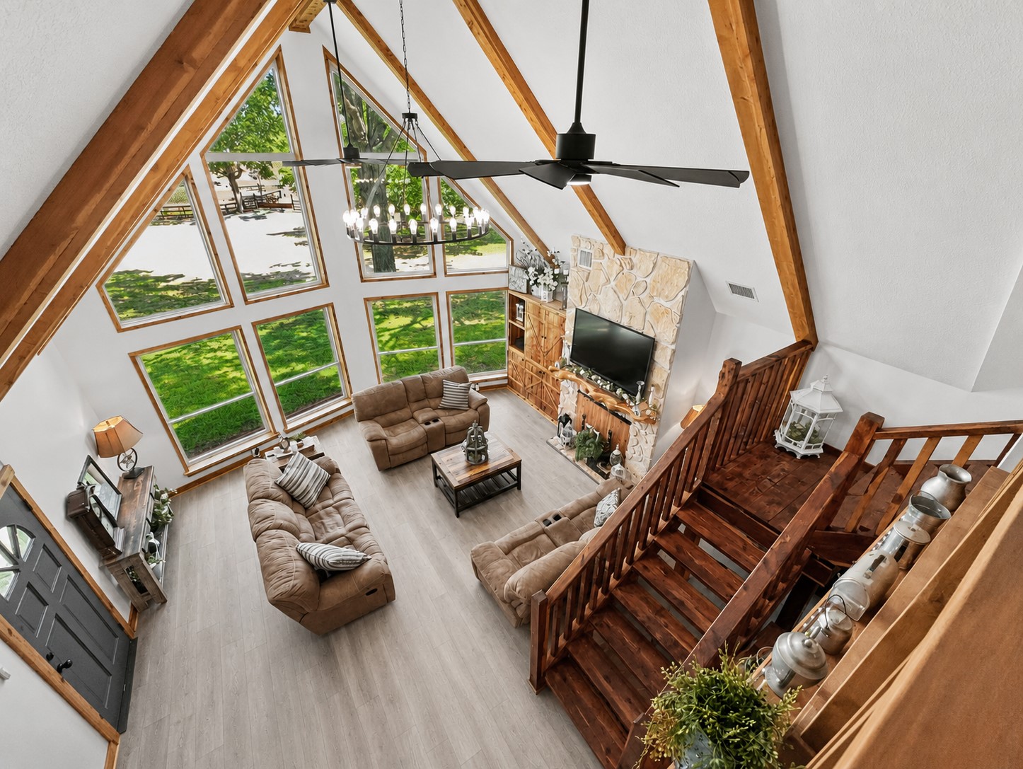 19023 Frey Road Property Photo 32