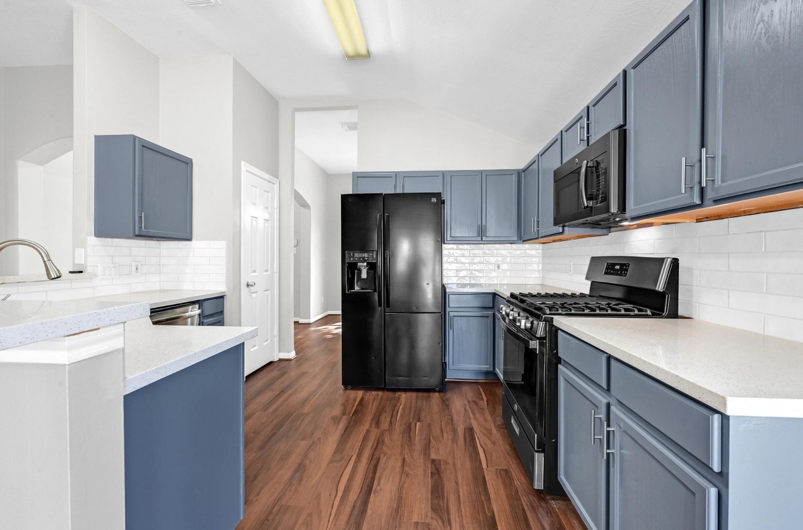 4018 Floral Way Court Property Photo 10