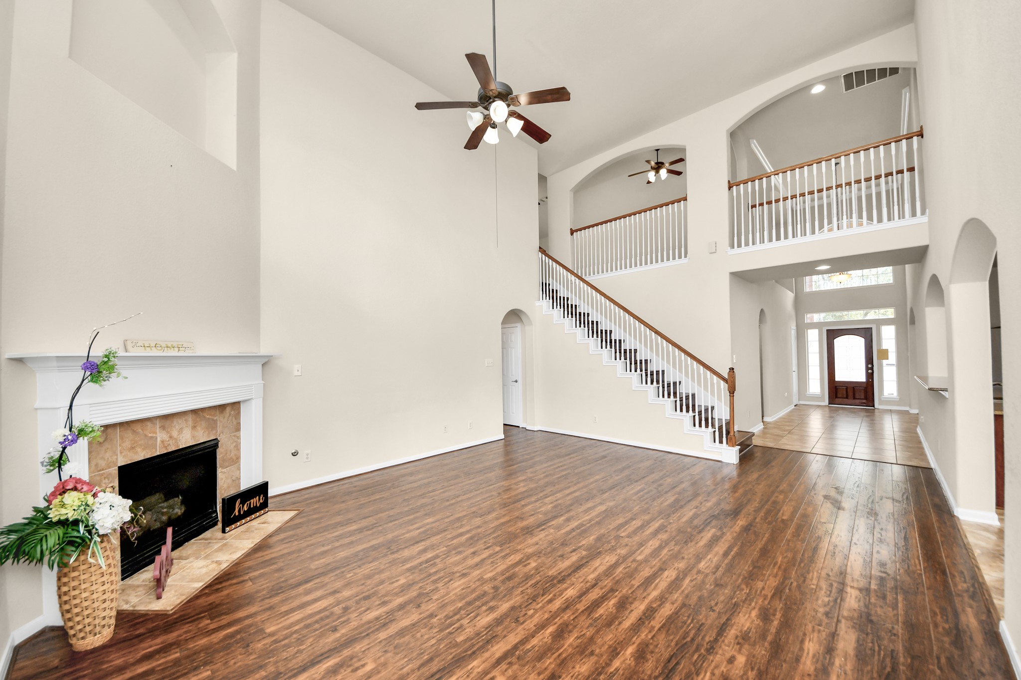 8627 Sweet Pasture Drive Property Photo 8