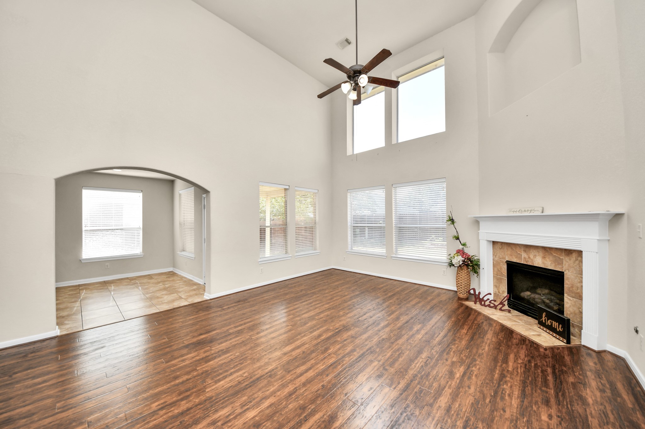 8627 Sweet Pasture Drive Property Photo 10