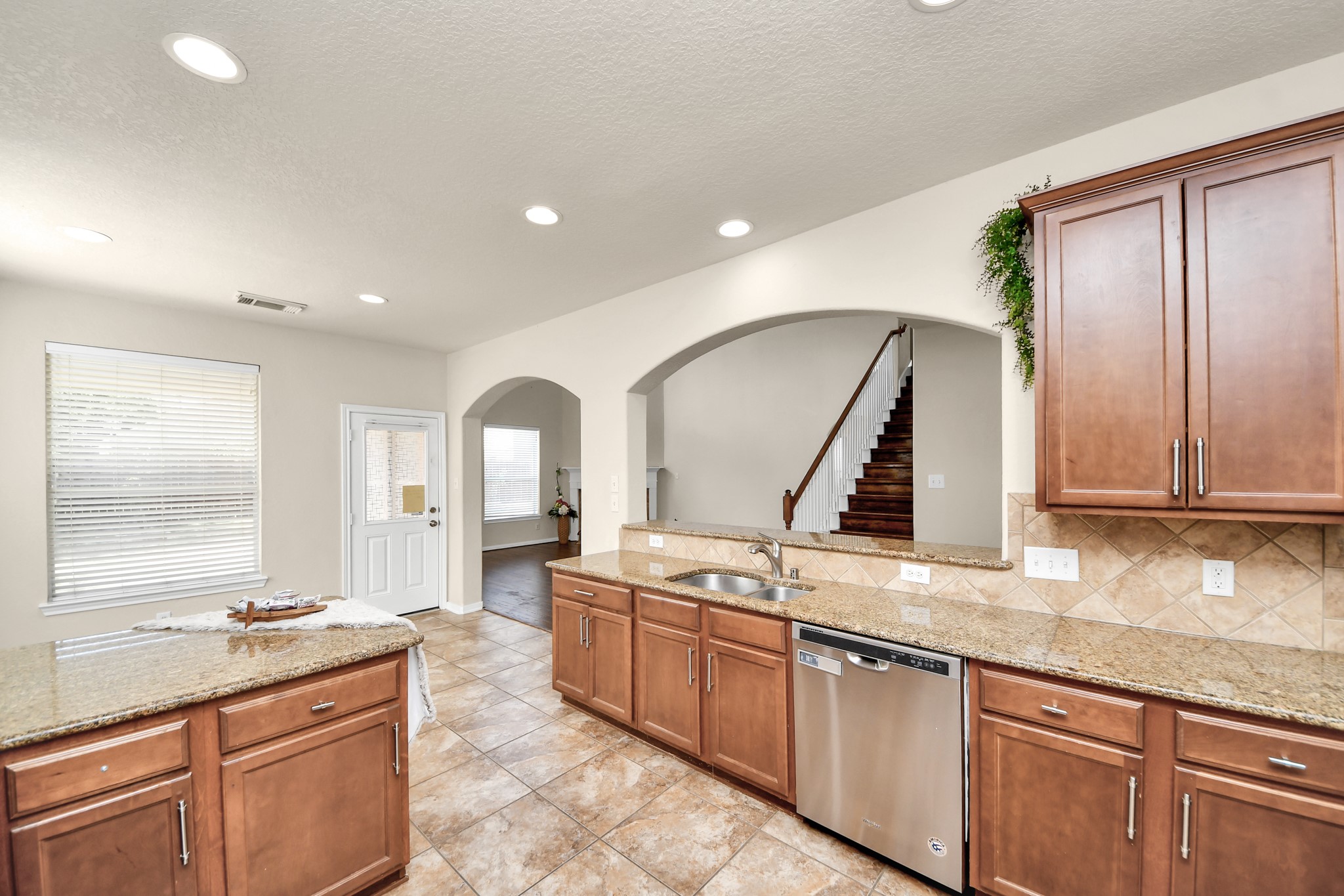 8627 Sweet Pasture Drive Property Photo 11