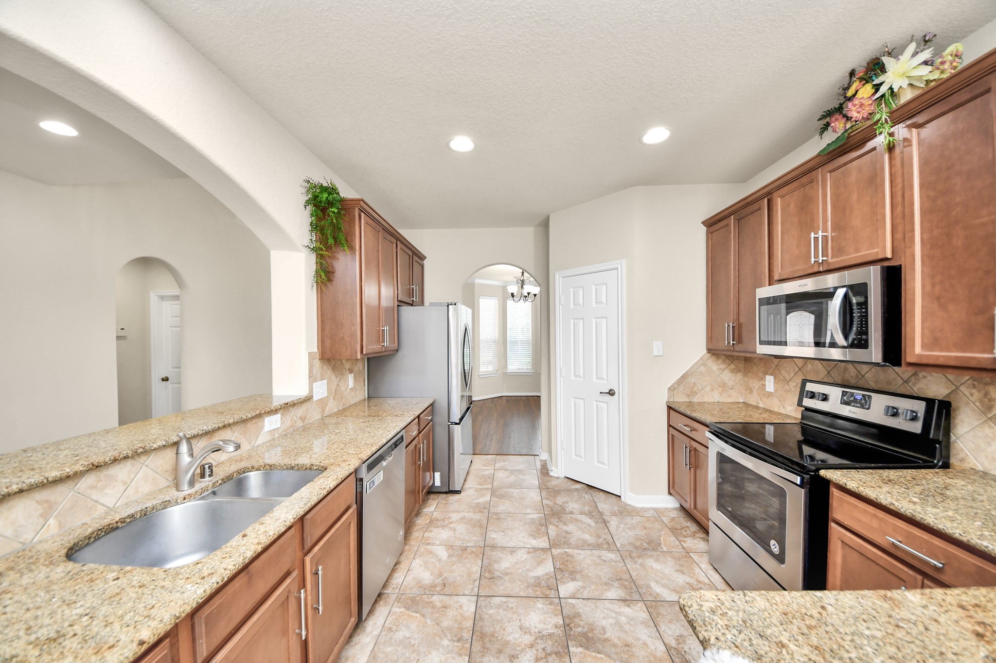 8627 Sweet Pasture Drive Property Photo 17