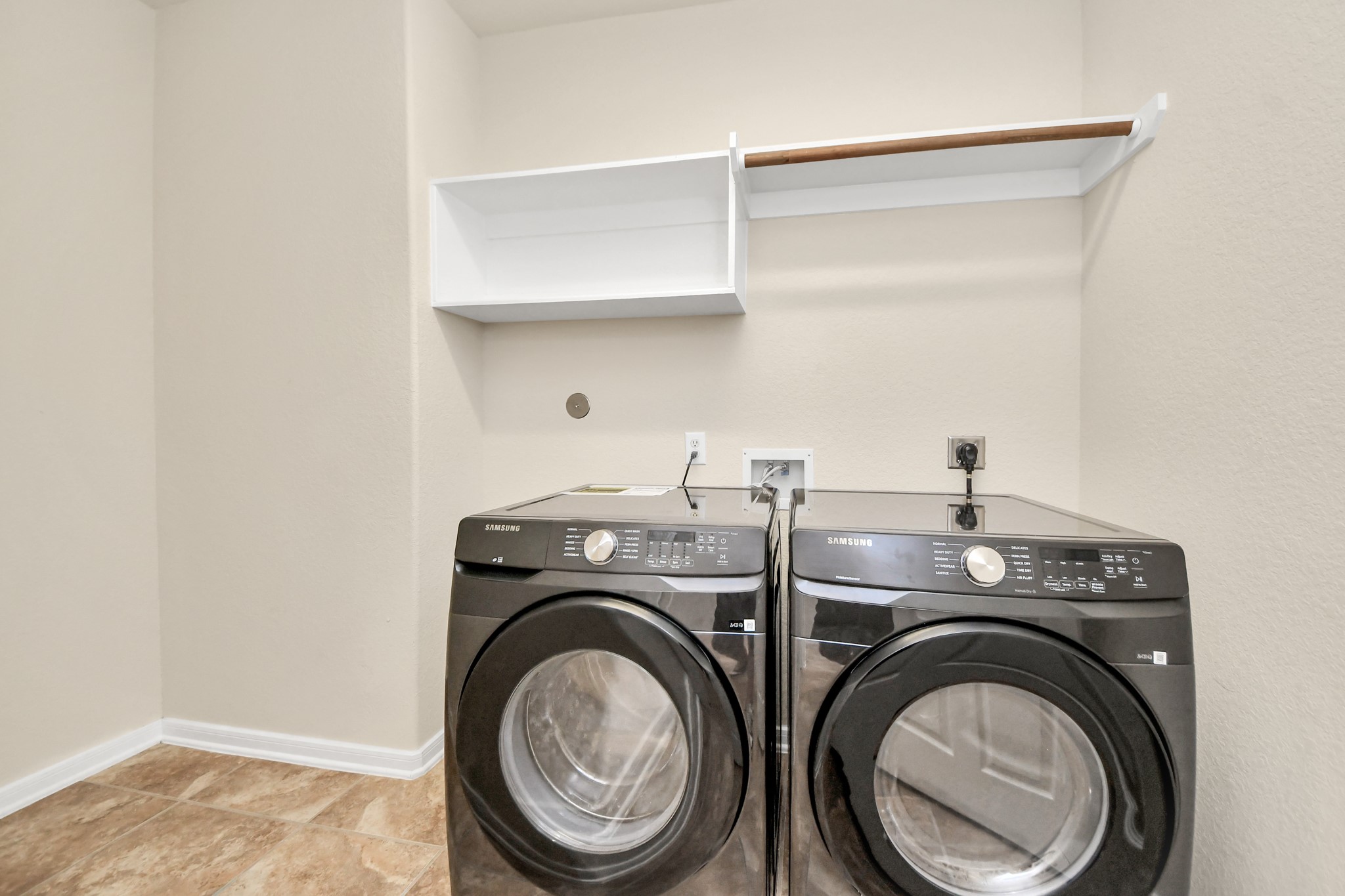 8627 Sweet Pasture Drive Property Photo 42