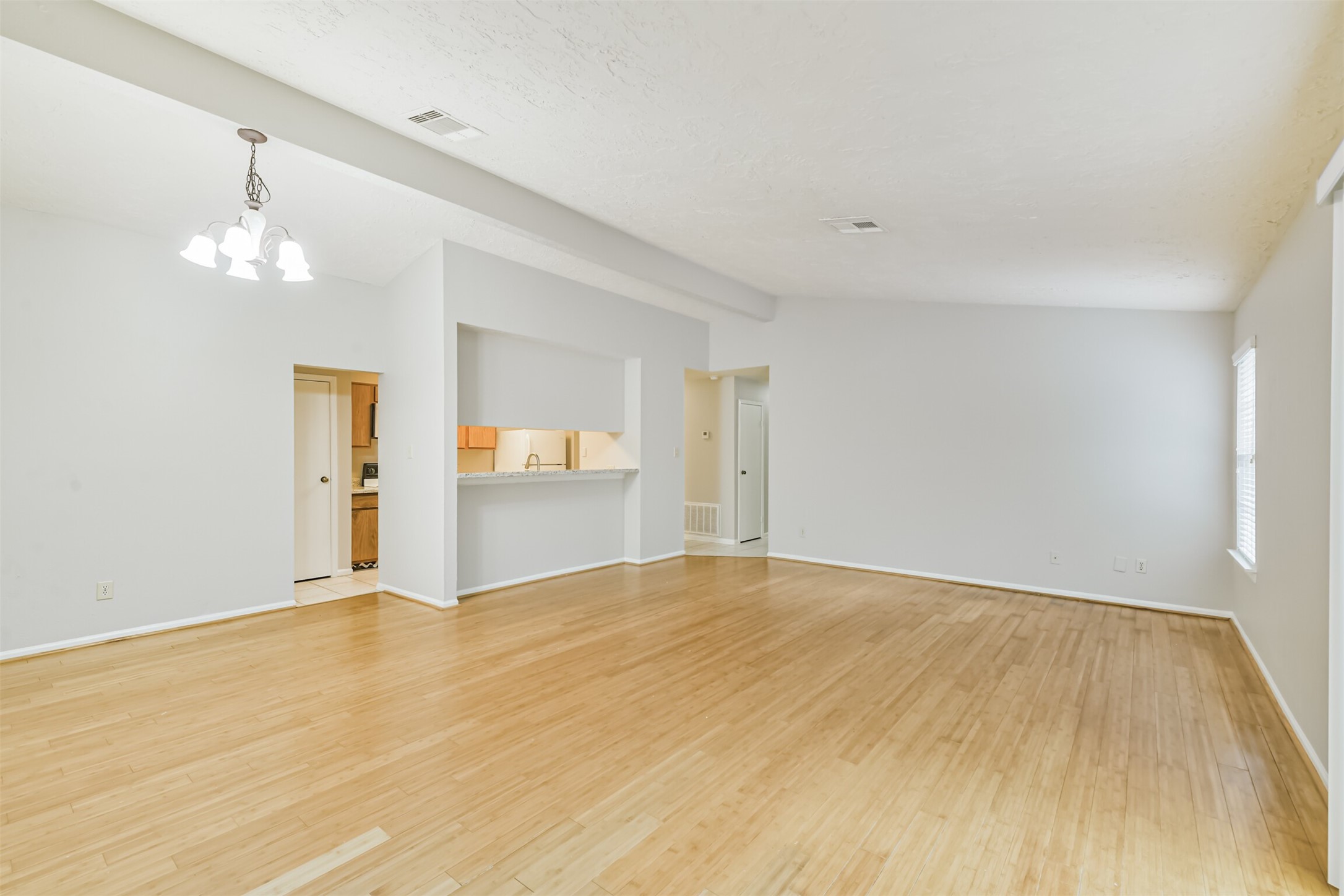 56 Fallshire Drive Property Photo 6