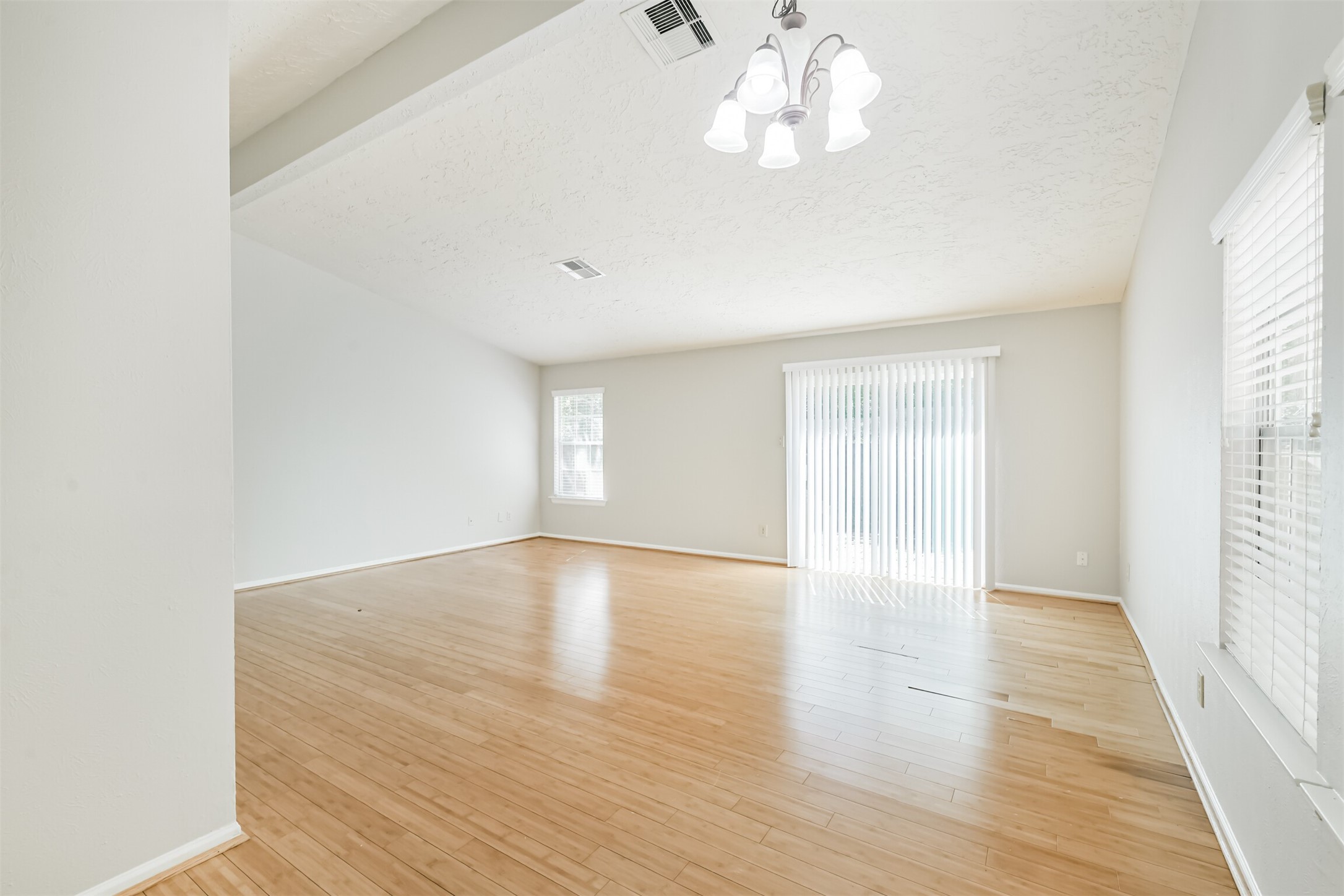 56 Fallshire Drive Property Photo 15