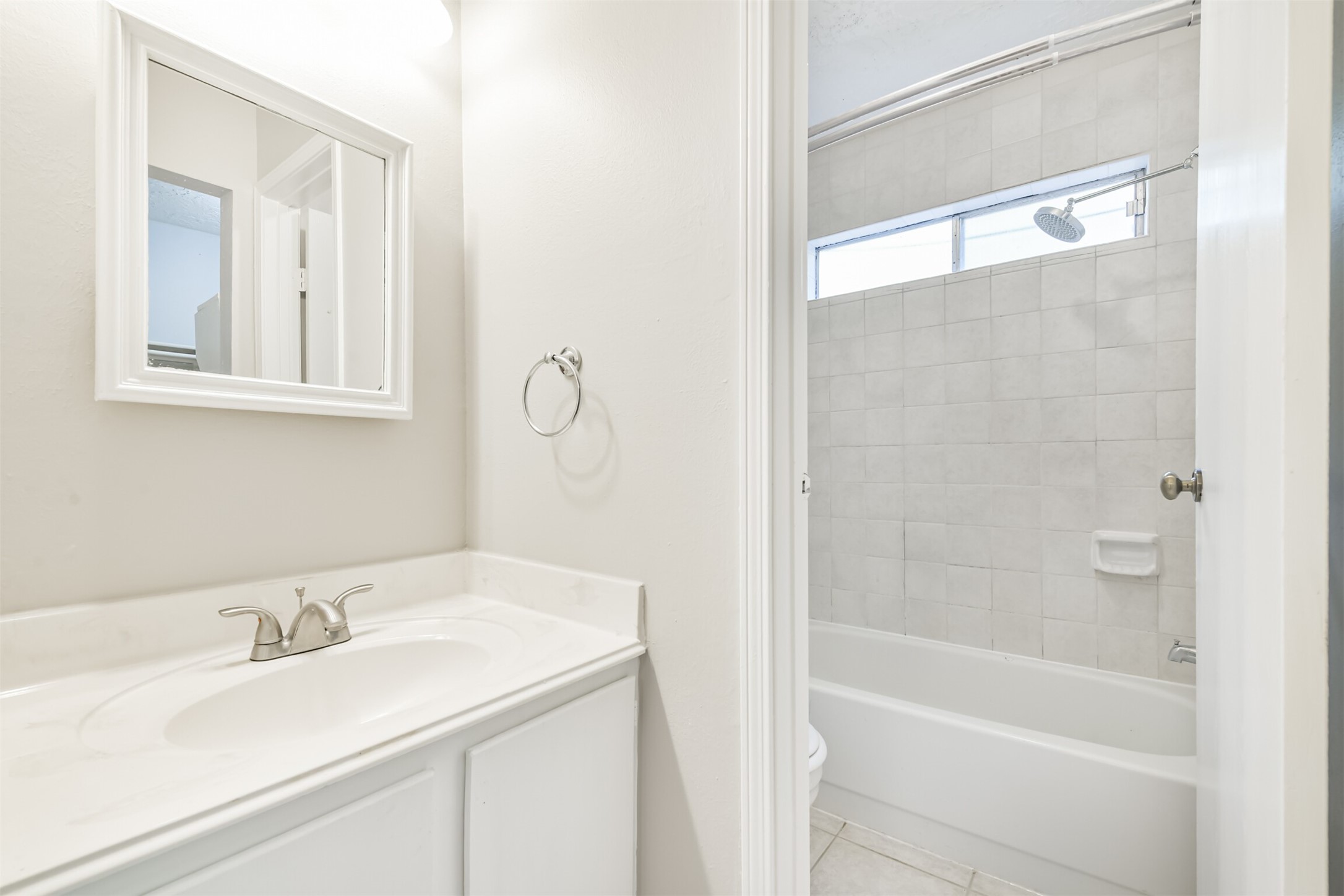 56 Fallshire Drive Property Photo 18