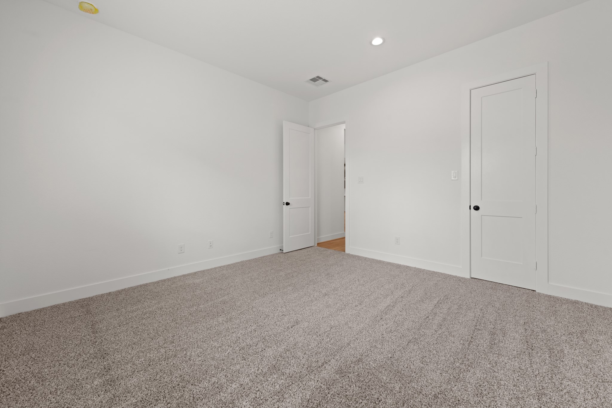 511 Blue River Trail Property Photo 27