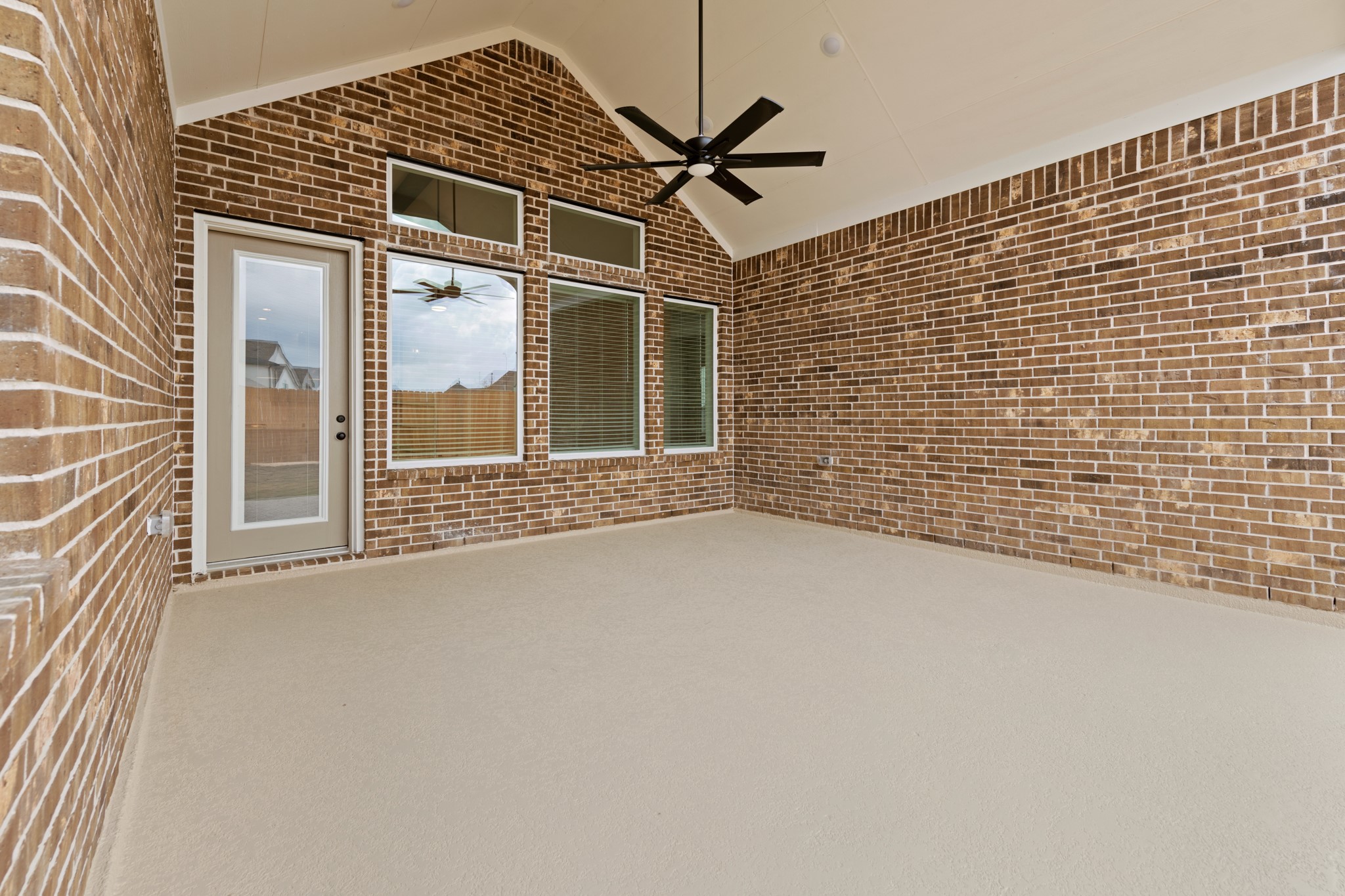 511 Blue River Trail Property Photo 30